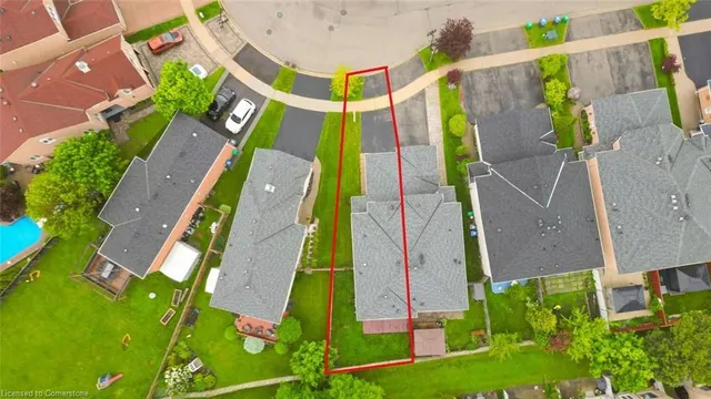 Additional property image - 945 Applecroft Cir