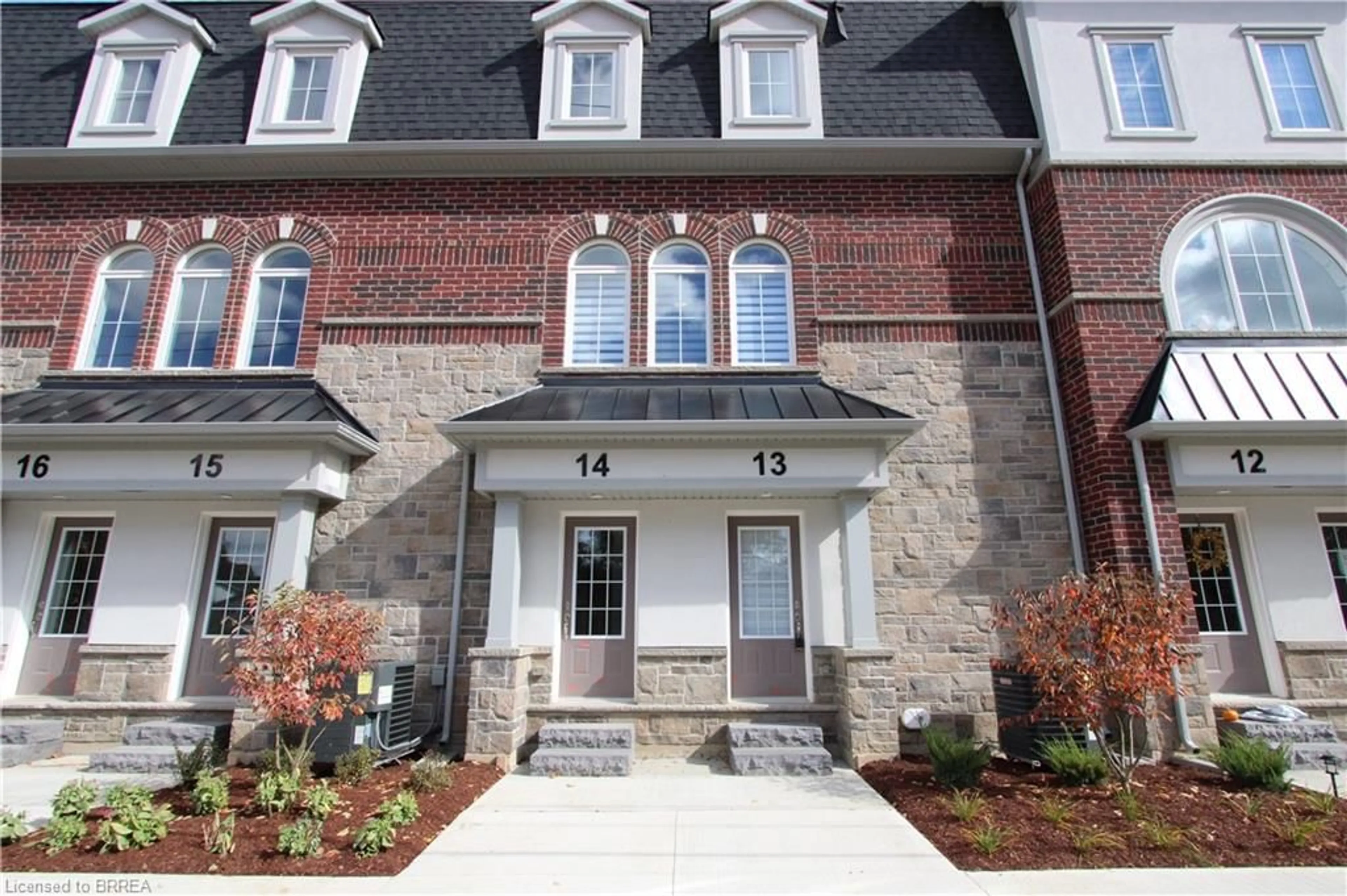 Home with brick exterior material, street for 677 Park Rd #13, Brantford Ontario N3R 0A2