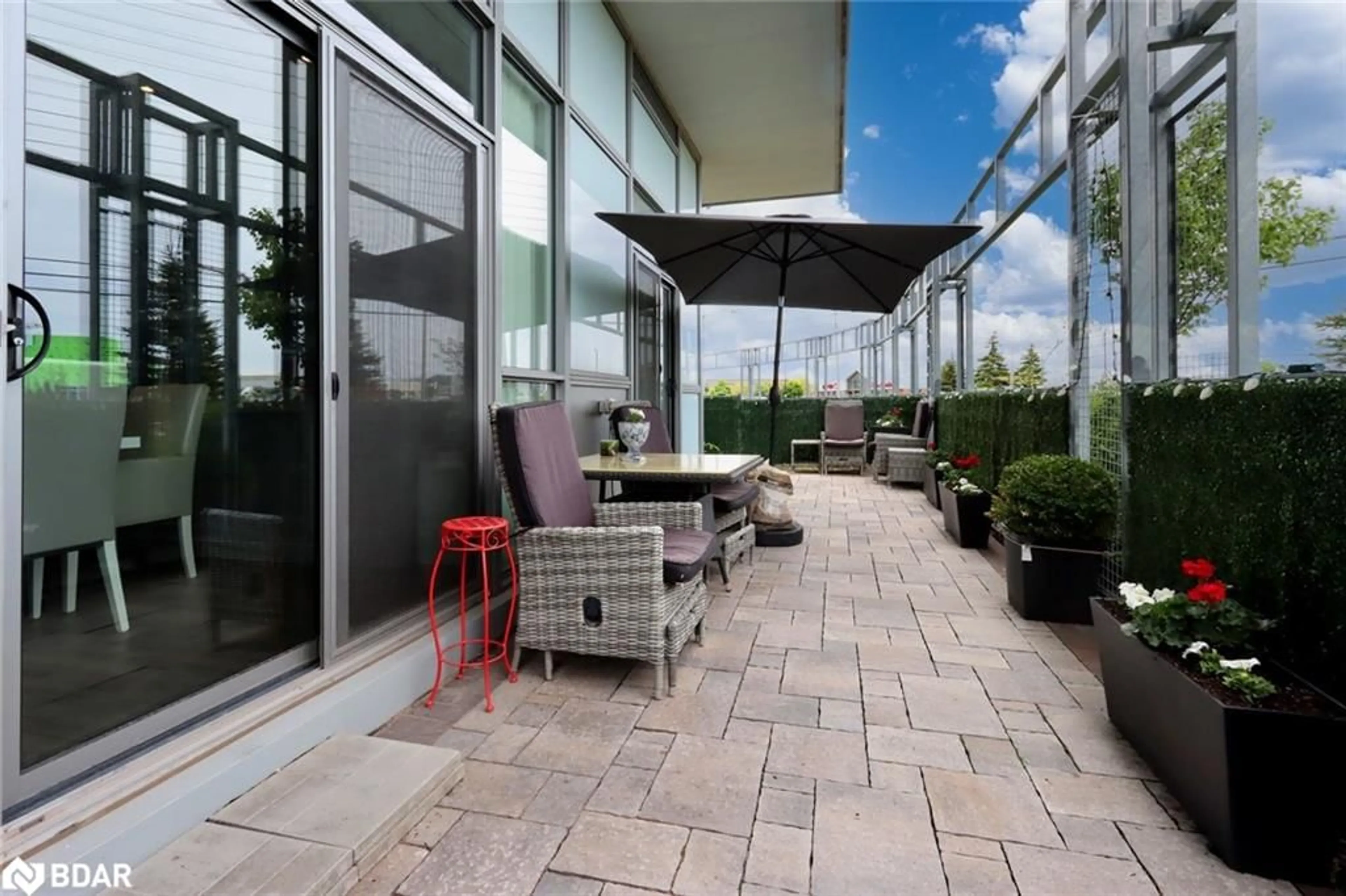 Patio, street for 4699 Glen Erin Drive Dr #109, Mississauga Ontario L5M 2E5