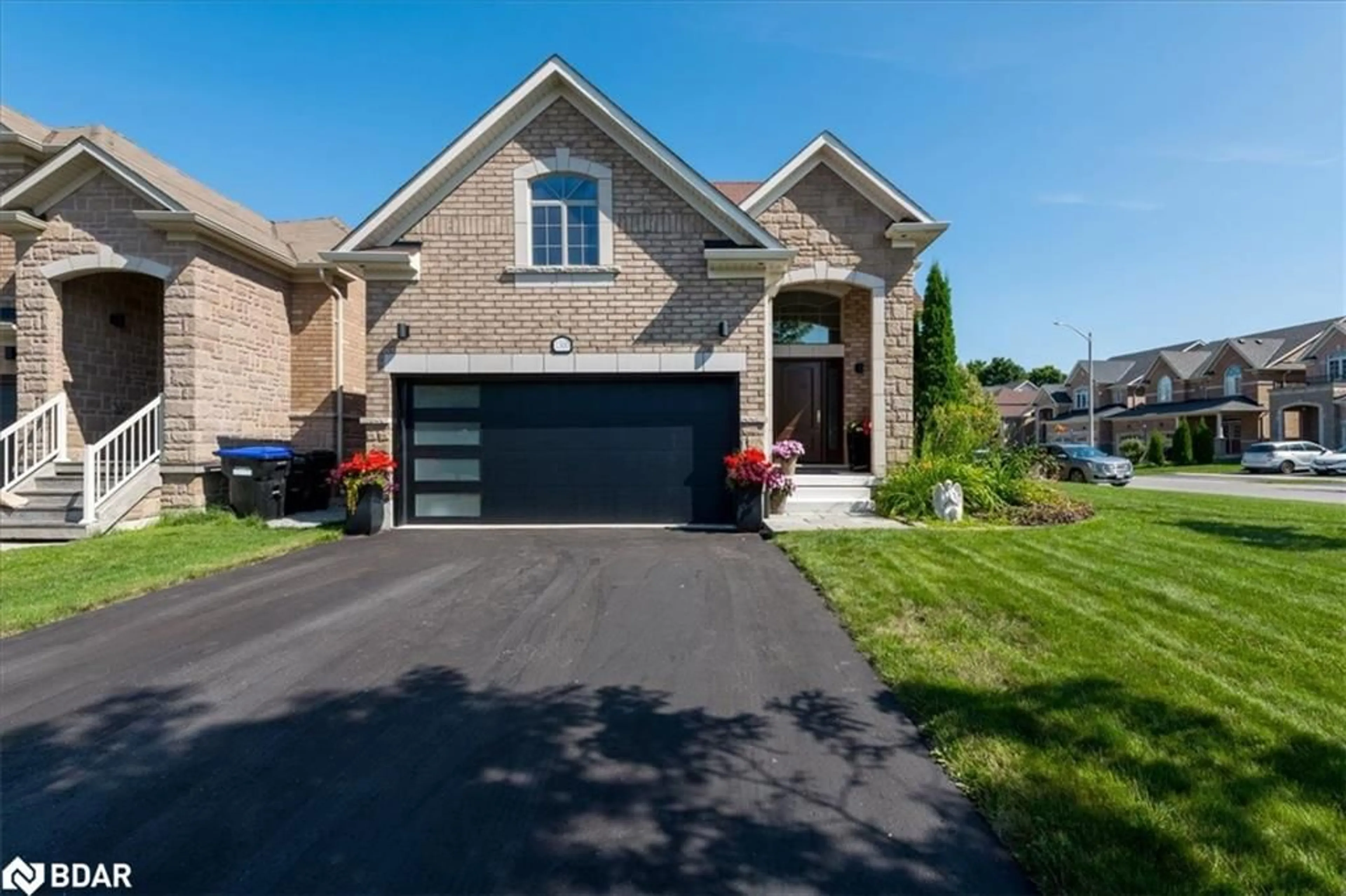 Home with brick exterior material, street for 1300 Hunter Street St, Innisfil Ontario L9S 0H1