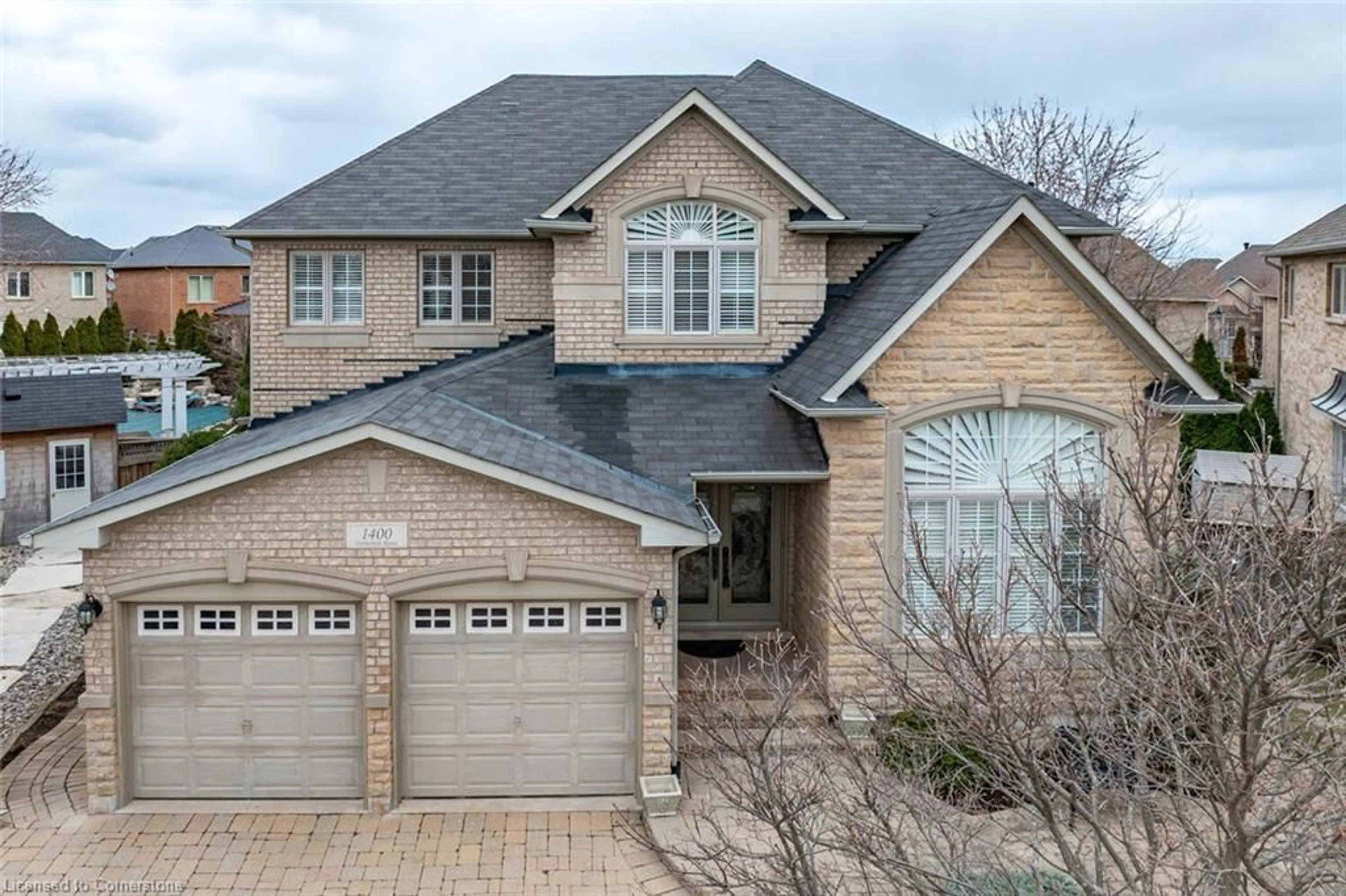 Home with brick exterior material, street for 1400 Ferncrest Rd, Oakville Ontario L6H 7W2