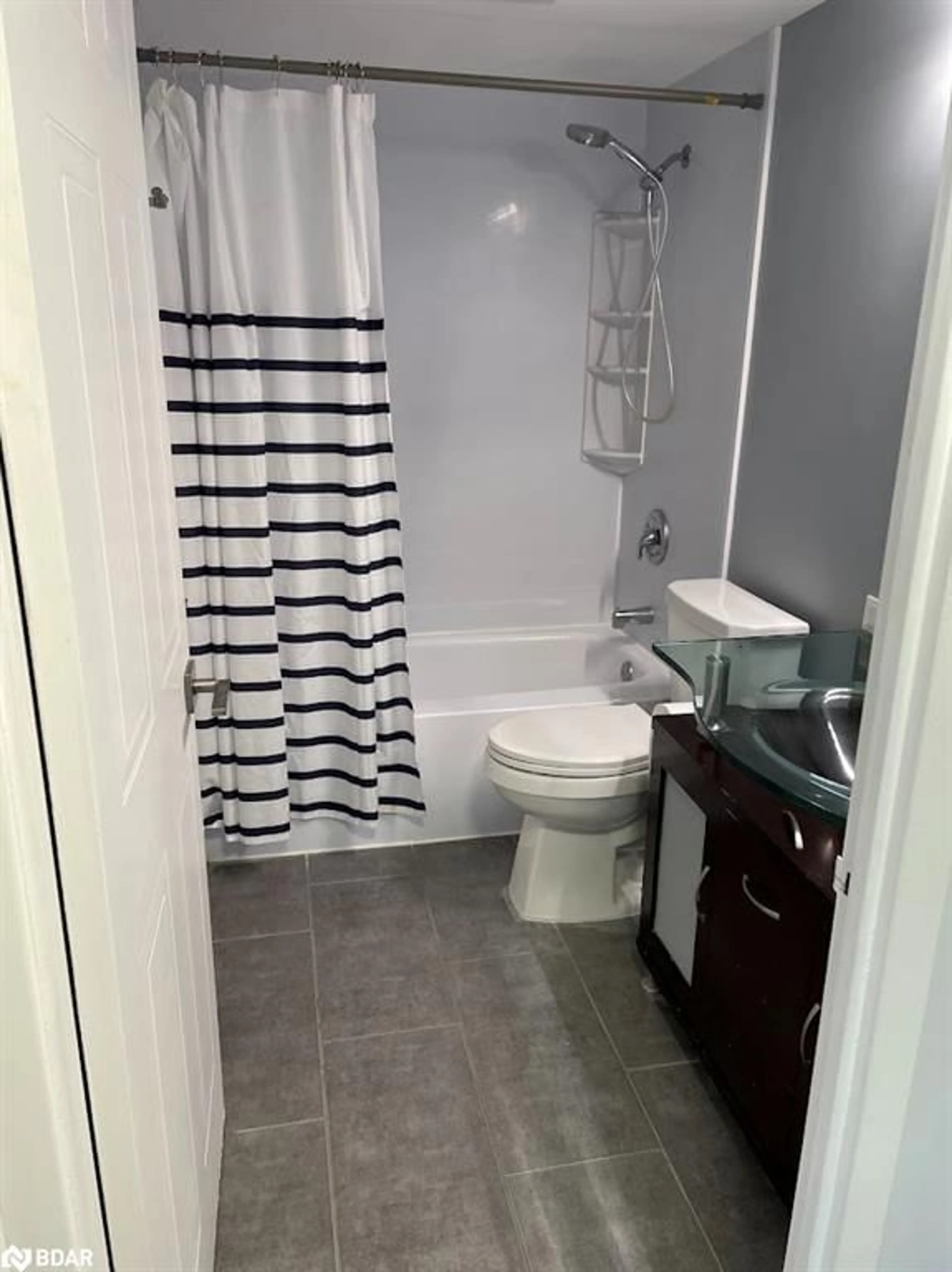 Standard bathroom, unknown for 75 Ellen St #1407, Barrie Ontario L4N 7R6
