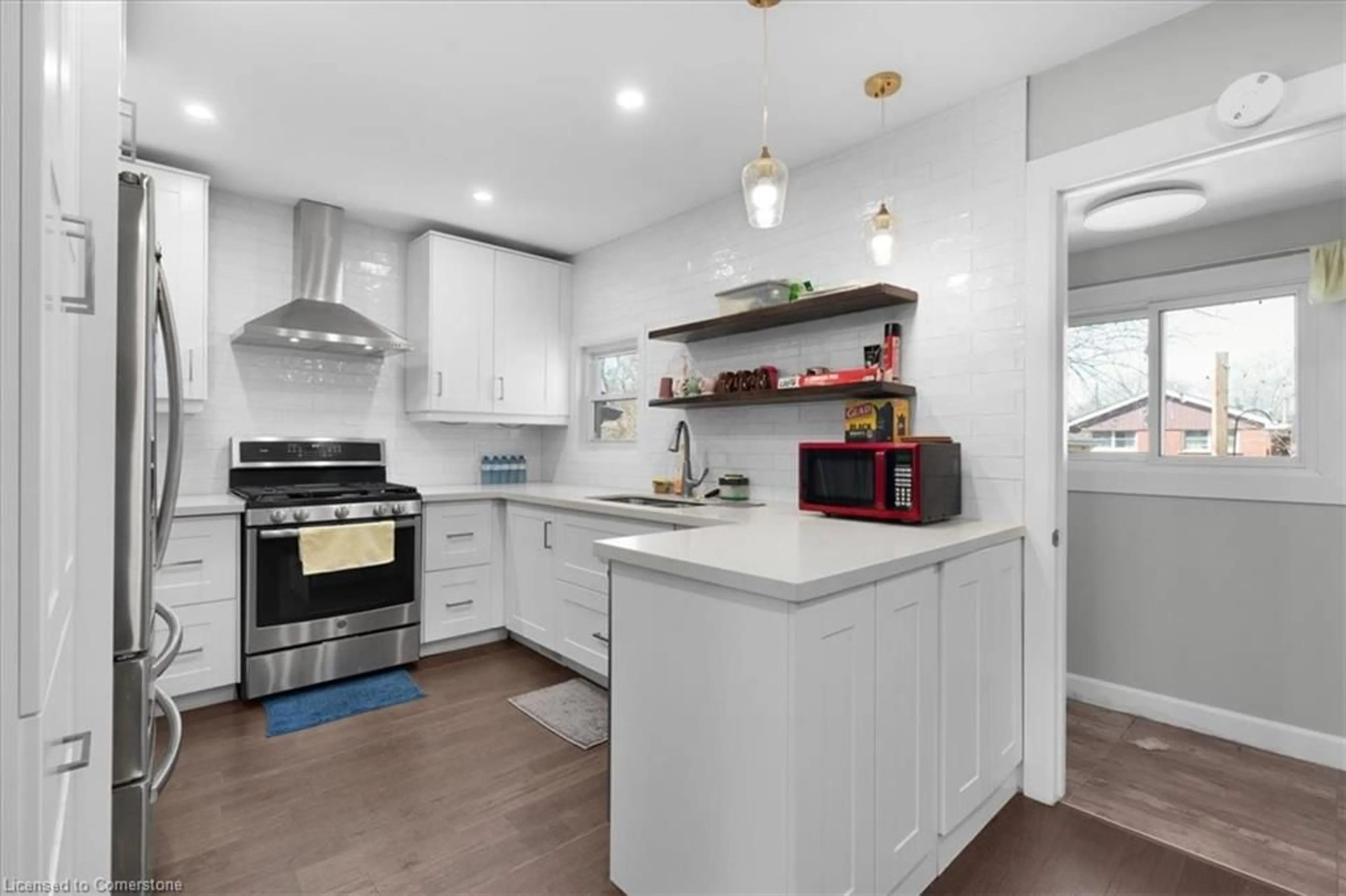 Open concept kitchen, unknown for 86 East 19th St, Hamilton Ontario L9A 4S1