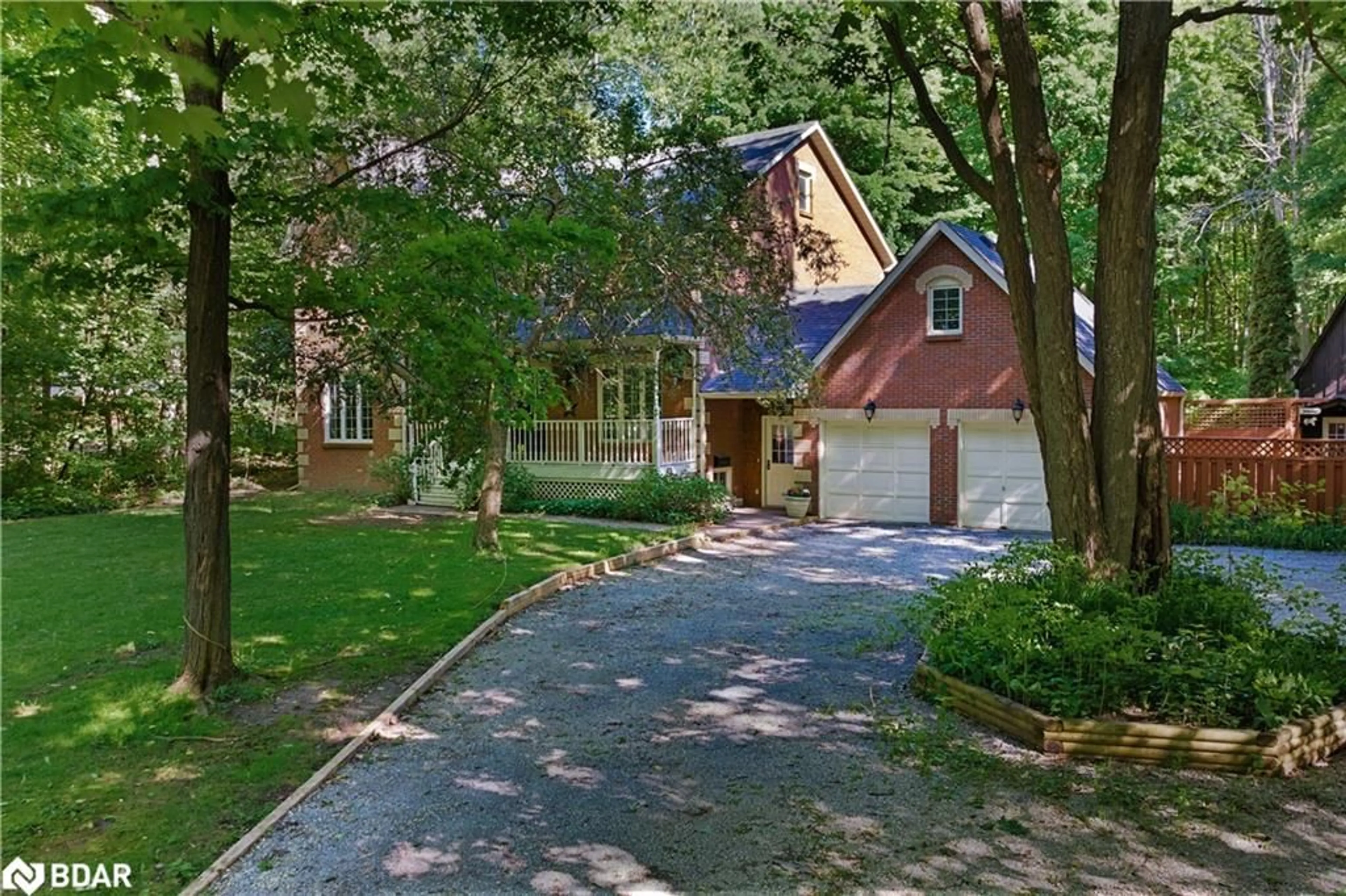 A pic from outside/outdoor area/front of a property/back of a property/a pic from drone, street for 1311 Snow Valley Rd, Midhurst Ontario L9X 1K2