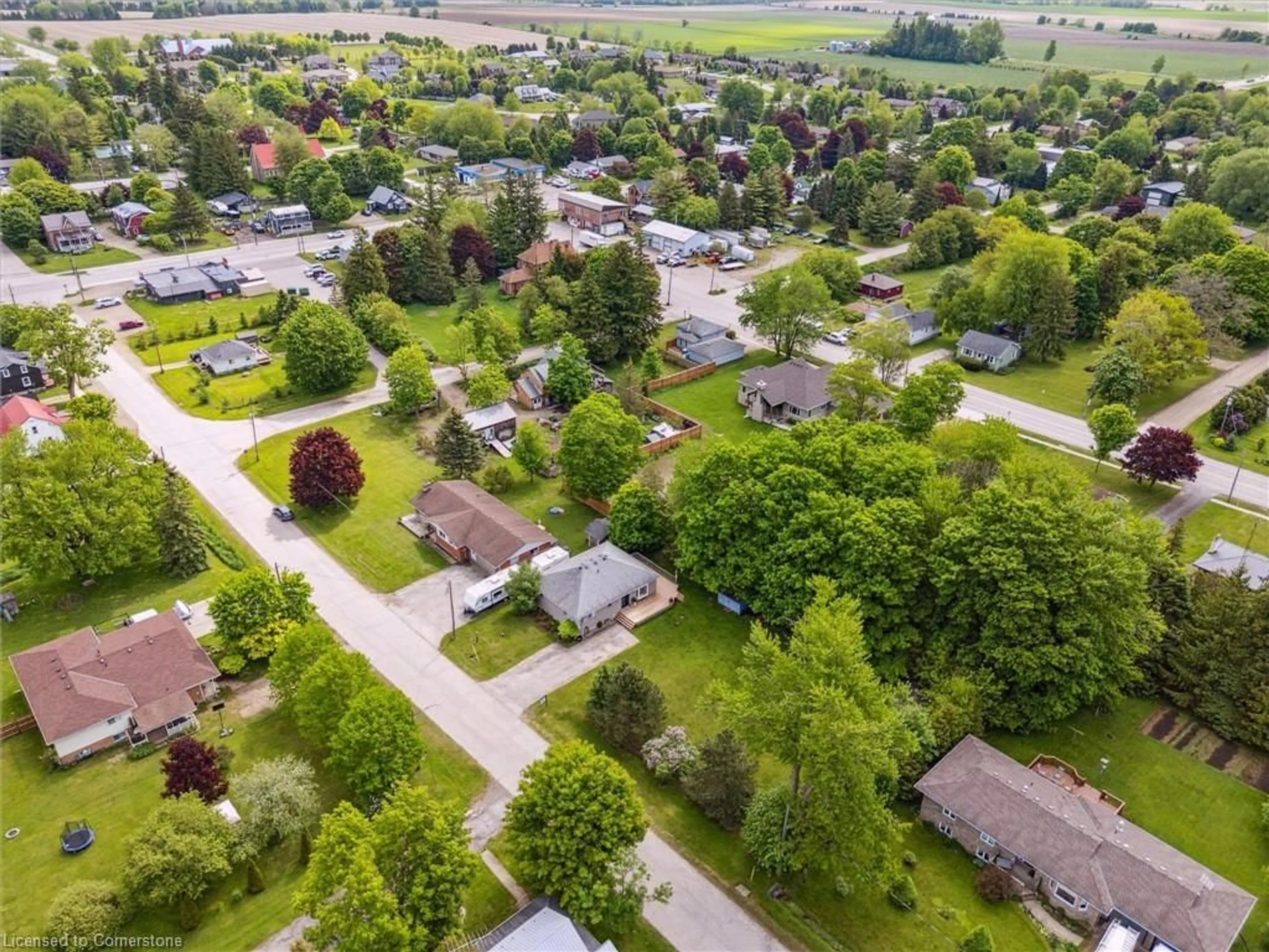 A pic from outside/outdoor area/front of a property/back of a property/a pic from drone, street for 25 Graham St, Alma Ontario N0B 1A0