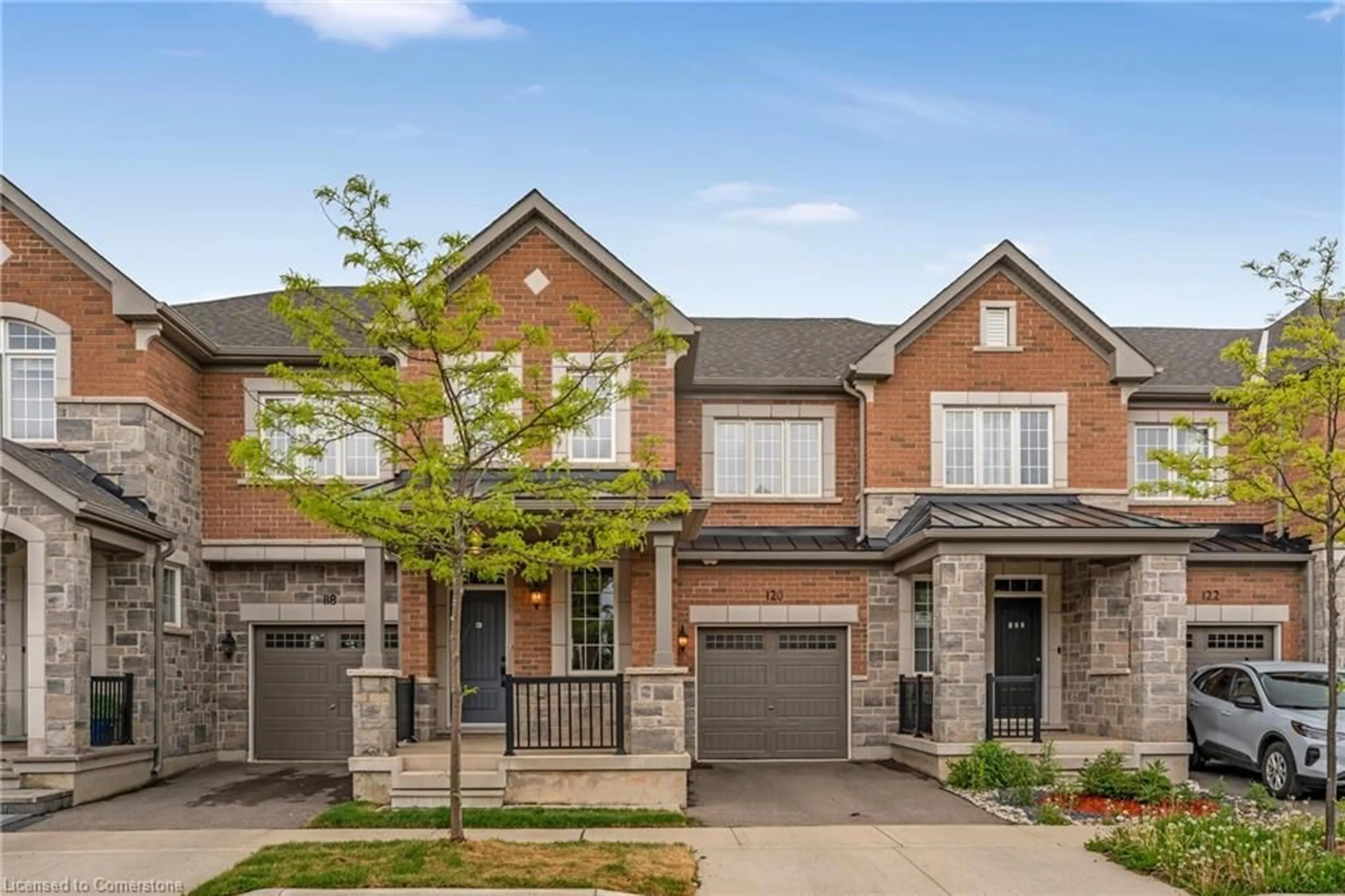 Home with brick exterior material, street for 120 Kaitting Trail, Oakville Ontario L6M 5K8