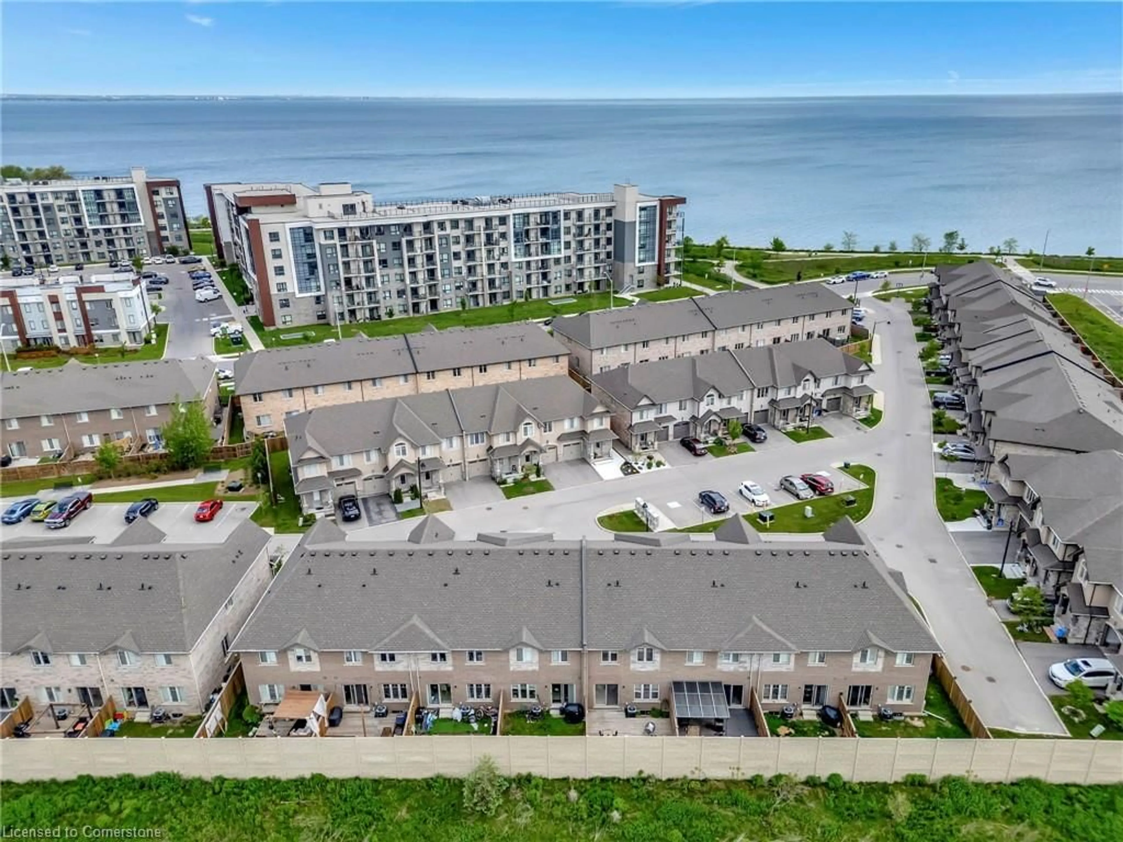 A pic from outside/outdoor area/front of a property/back of a property/a pic from drone, water/lake/river/ocean view for 98 Shoreview Pl #18, Stoney Creek Ontario L8E 0J4