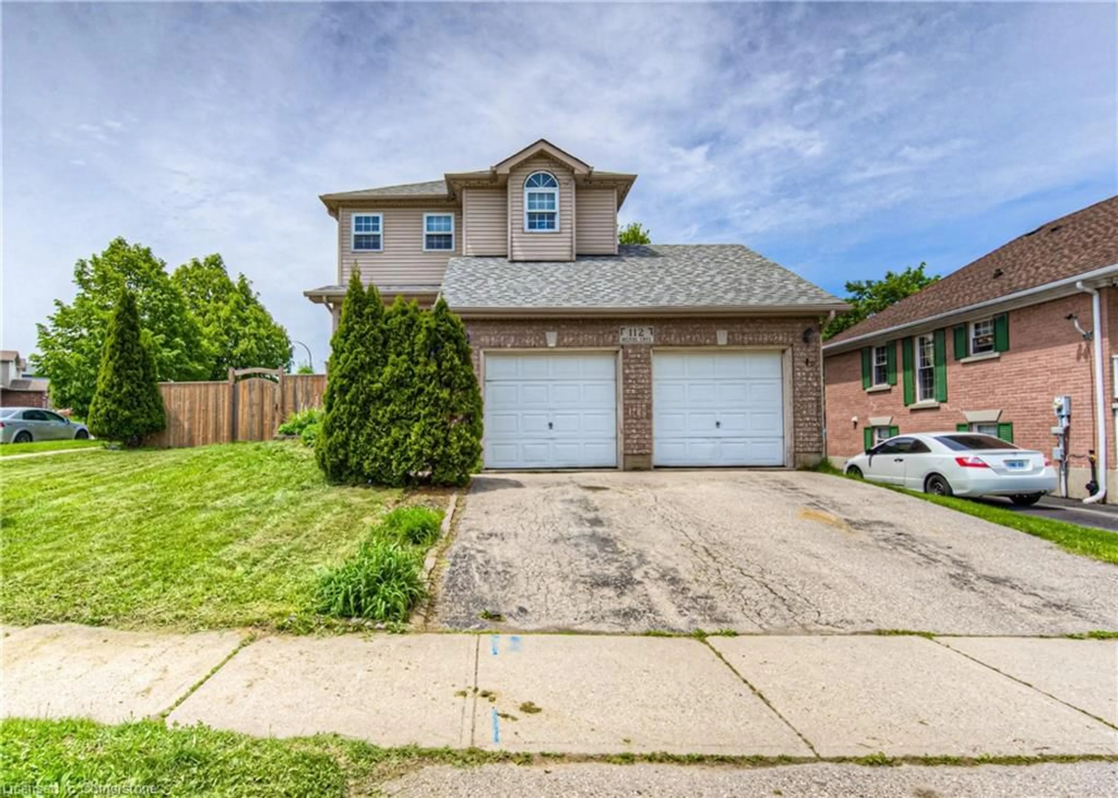 Home with brick exterior material, street for 112 Milfoil Cres, Kitchener Ontario N2E 3L3
