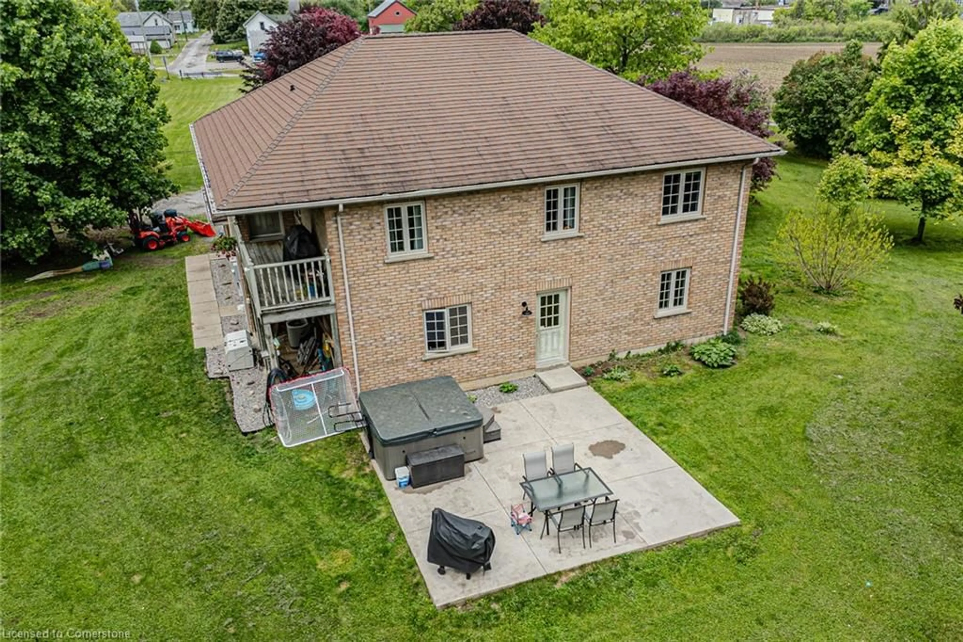 A pic from outside/outdoor area/front of a property/back of a property/a pic from drone, building for 18 Neal Lane, St. Williams Ontario N0E 1P0