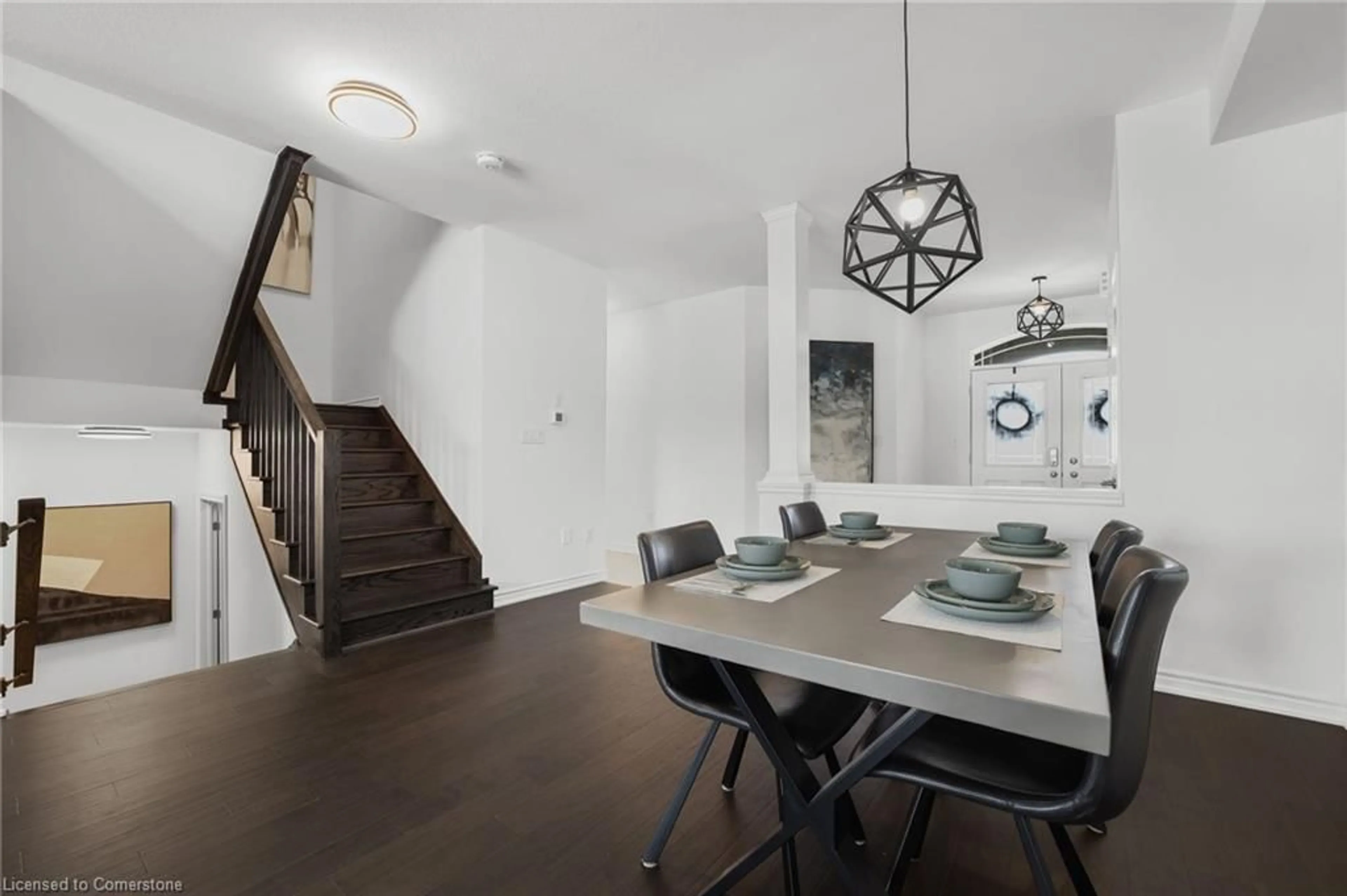 Dining room, unknown for 196 Longboat Run West, Brantford Ontario N3T 0T1