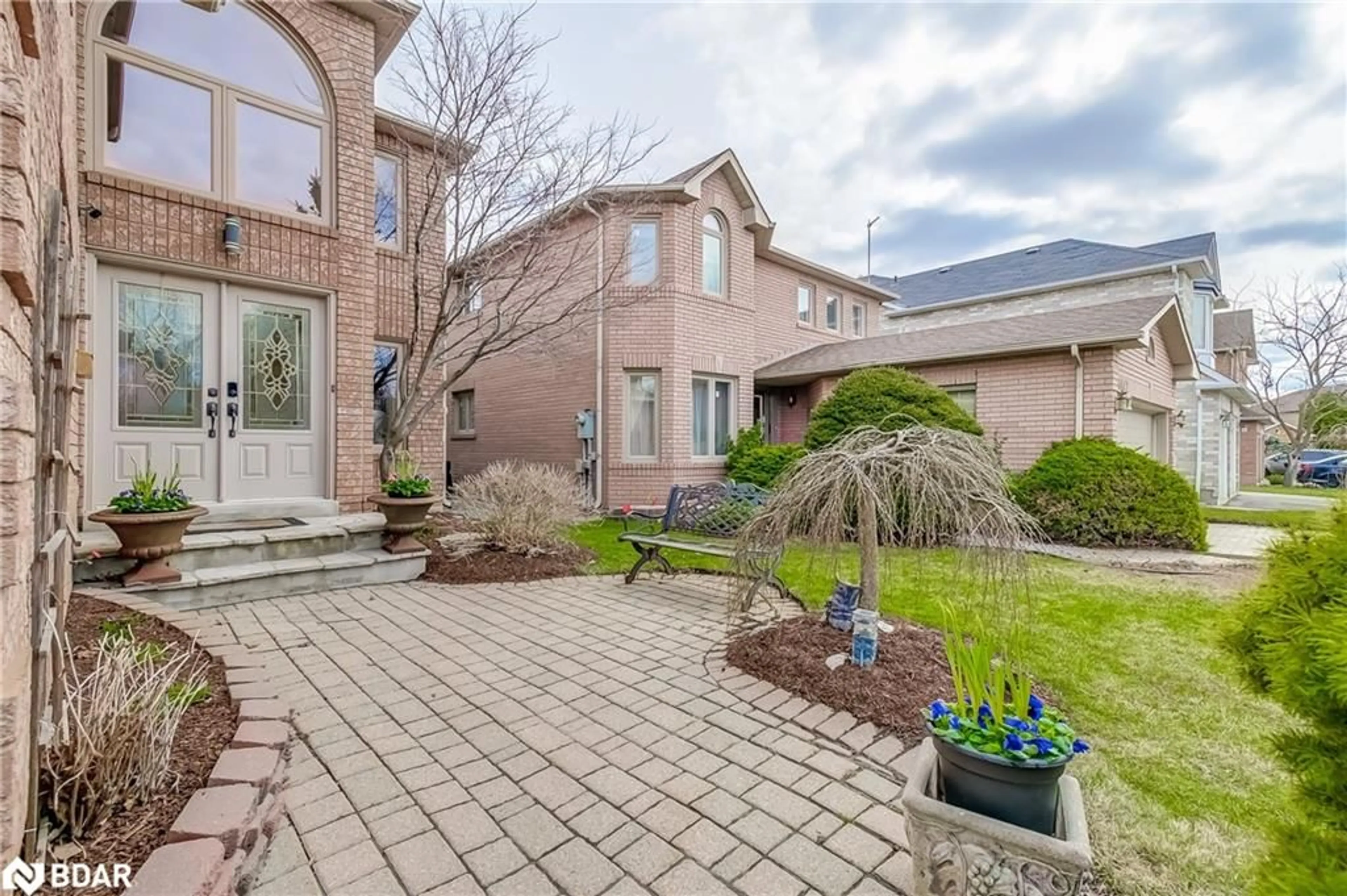 Unknown for 6451 Alderwood Trail, Mississauga Ontario L5N 6W5