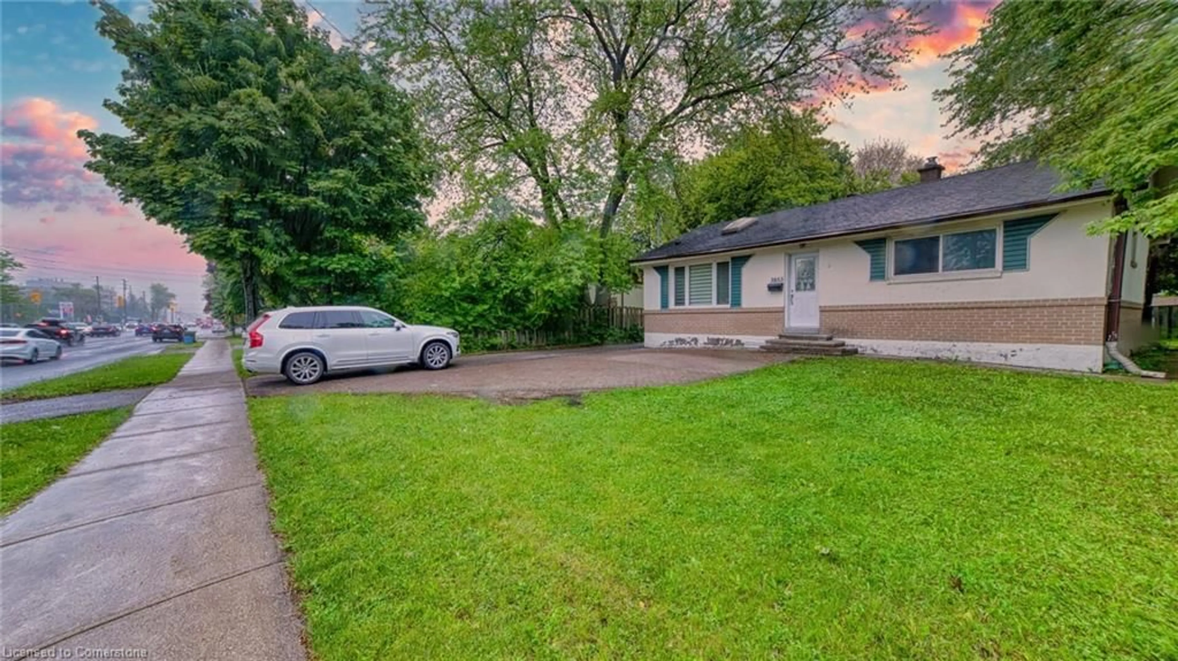 A pic from outside/outdoor area/front of a property/back of a property/a pic from drone, street for 3853 Finch Ave, Toronto Ontario M1T 3G1