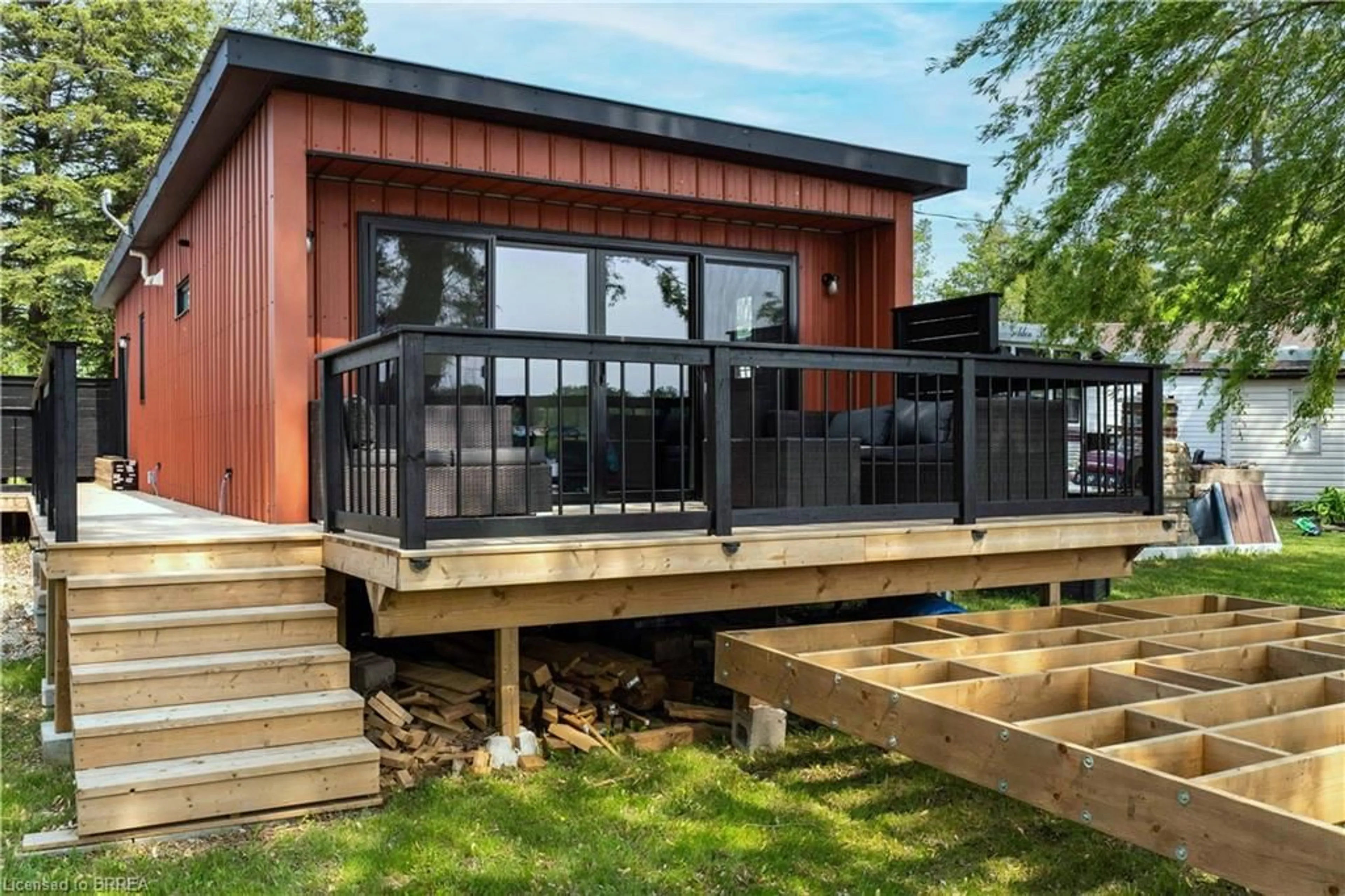 Home with vinyl exterior material, unknown for 99 Fourth Concession Rd #4, Burford Ontario N0E 1A0