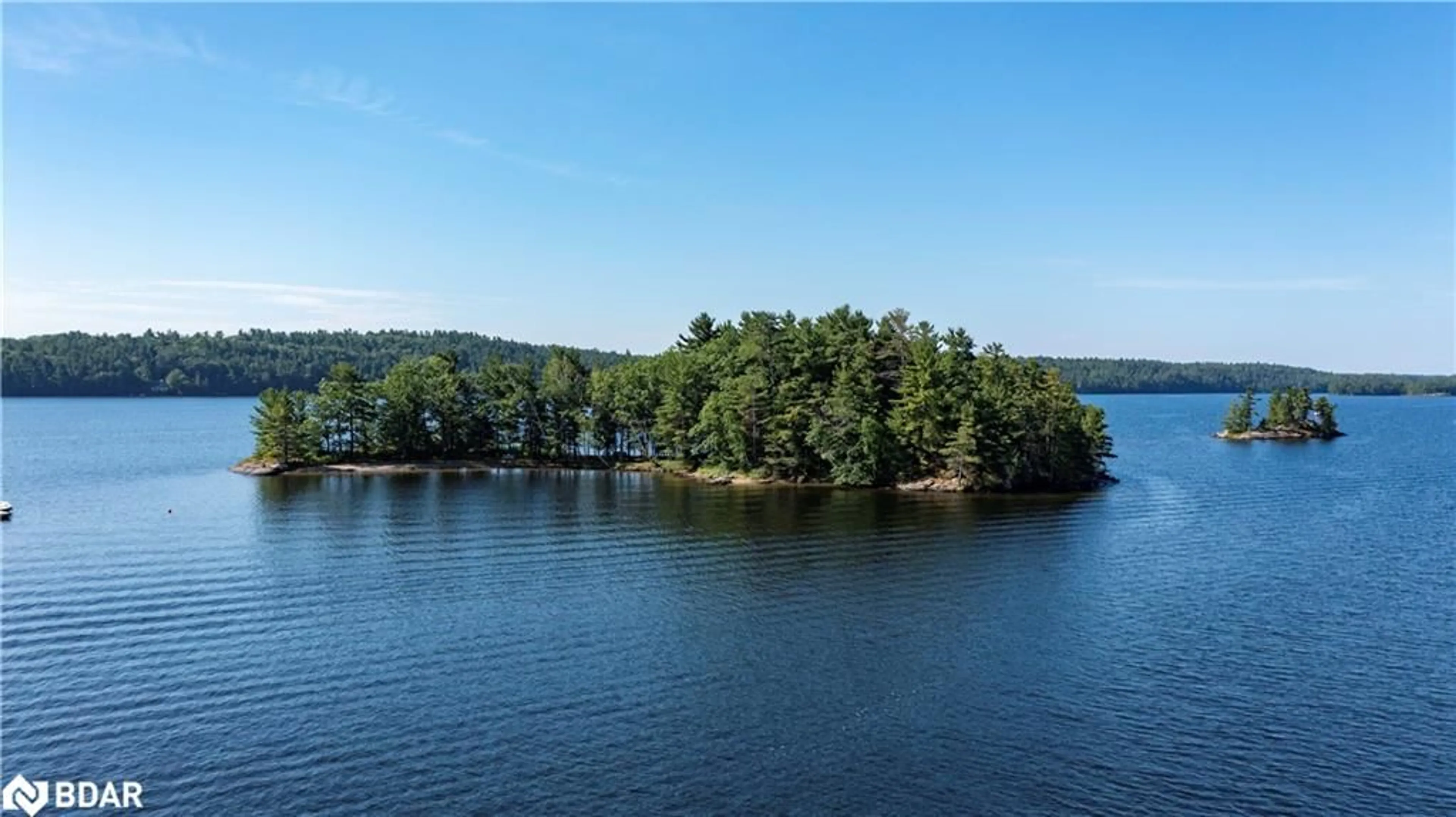 A pic from outside/outdoor area/front of a property/back of a property/a pic from drone, water/lake/river/ocean view for B 721 Galt Island, ARCHIPELAGO Ontario P2A 2X4