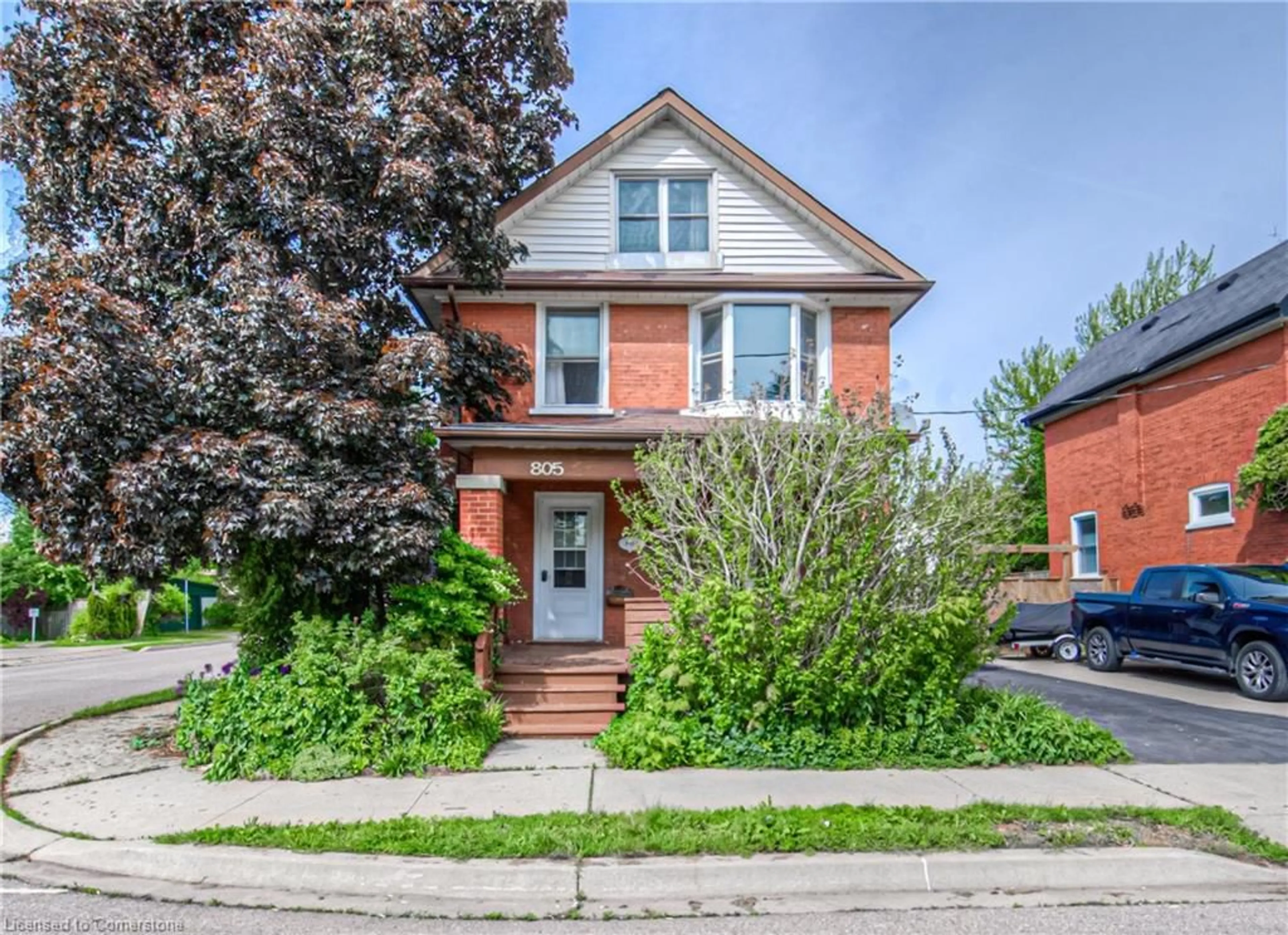Home with brick exterior material, street for 805 William St, Cambridge Ontario N3H 3X2