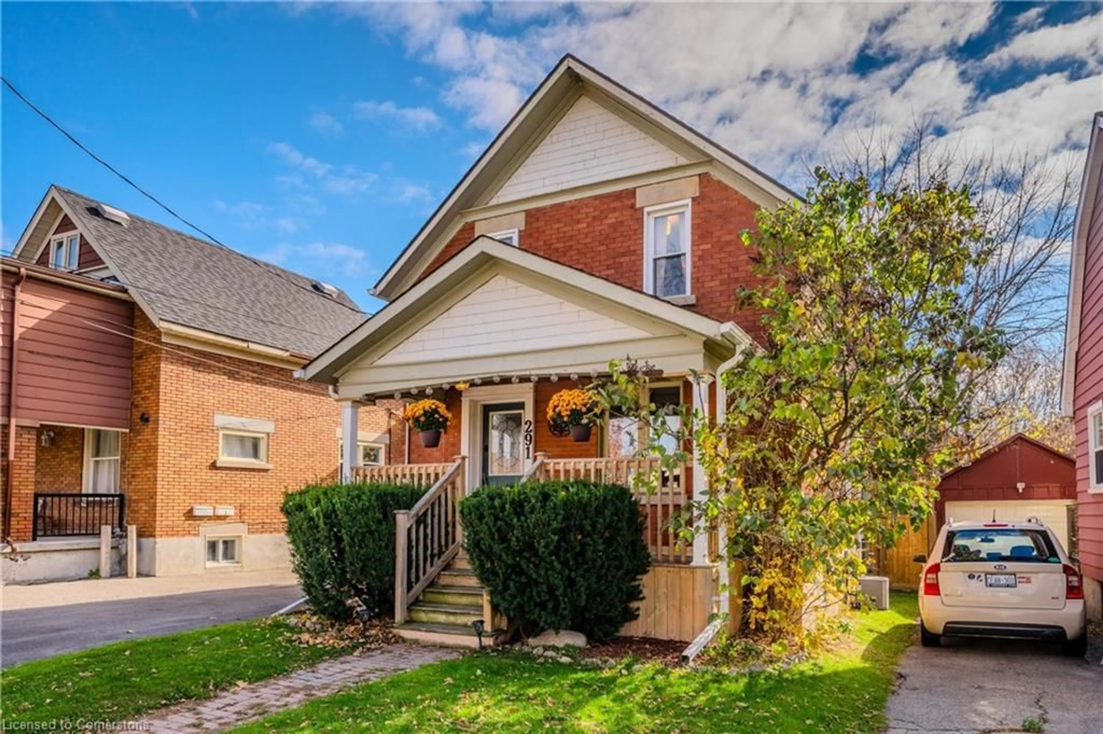 Home with brick exterior material, street for 291 Guelph St, Kitchener Ontario N2H 5W9