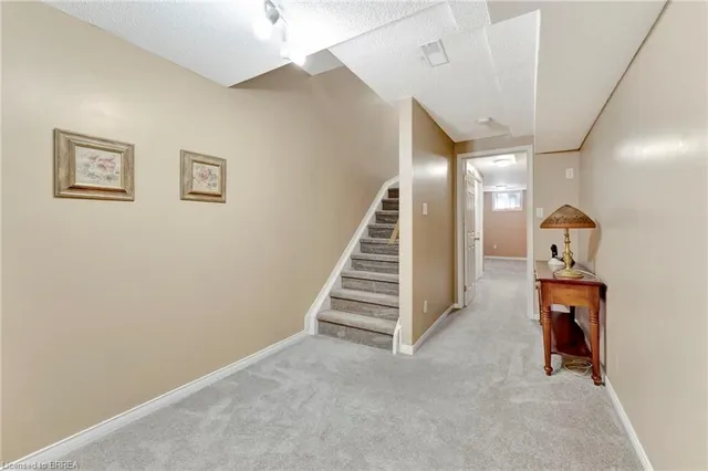 Additional property image - 31 Moss Blvd Unit 26