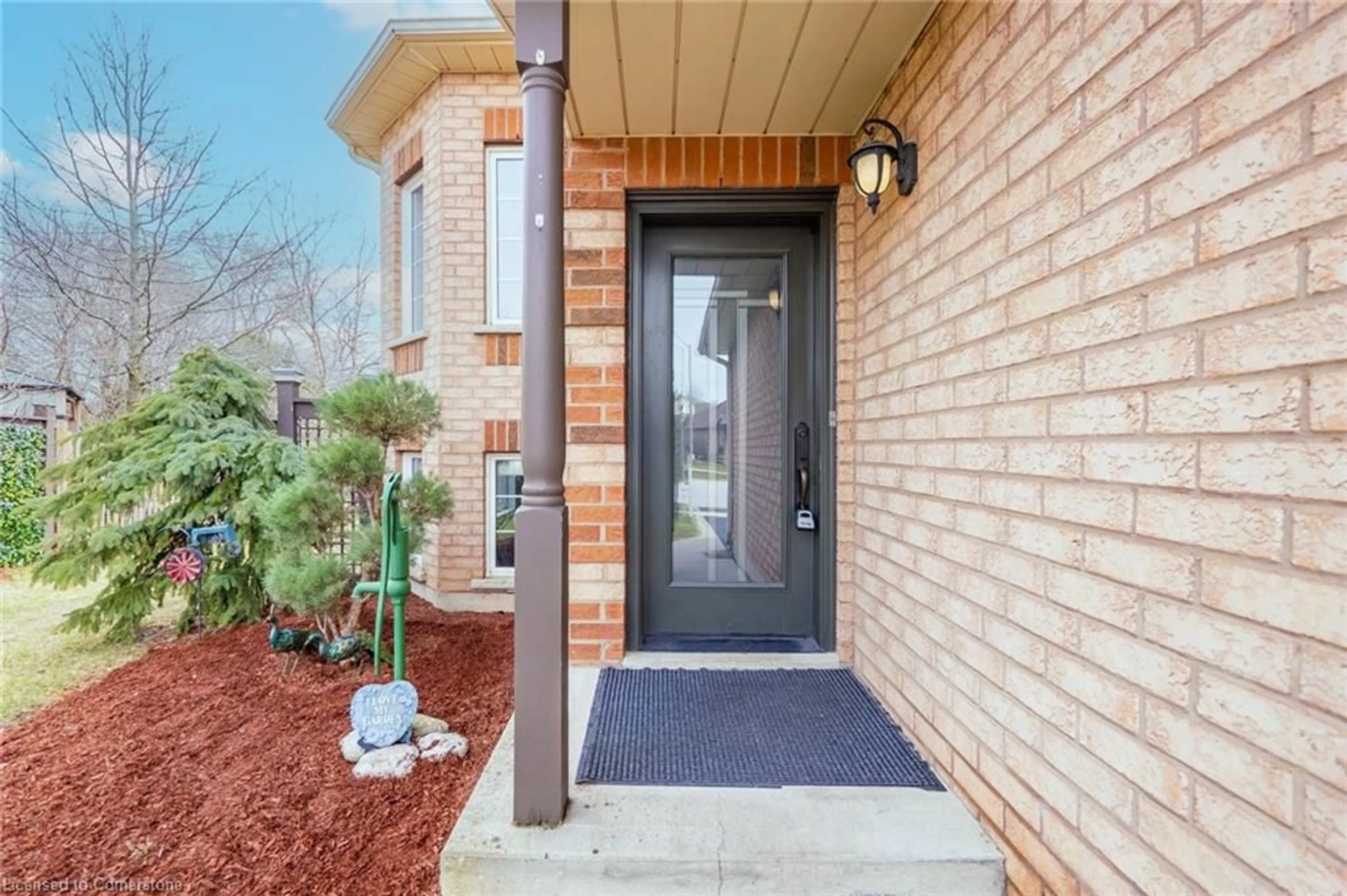 Unknown for 46 Pentland Rd, Waterdown Ontario L8B 0P7