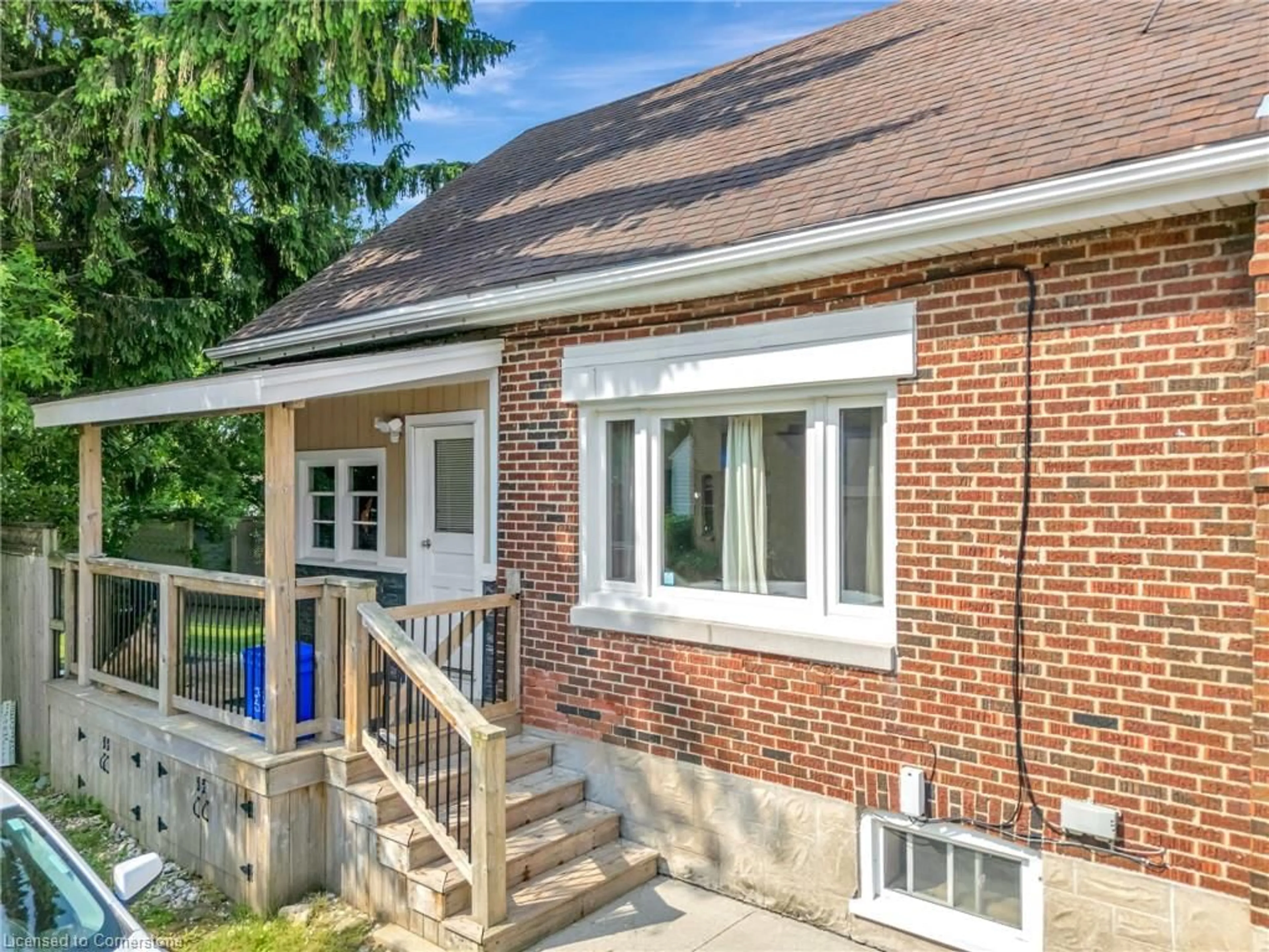 Home with brick exterior material, street for 8 Wright Ave, Cambridge Ontario N1R 1E2