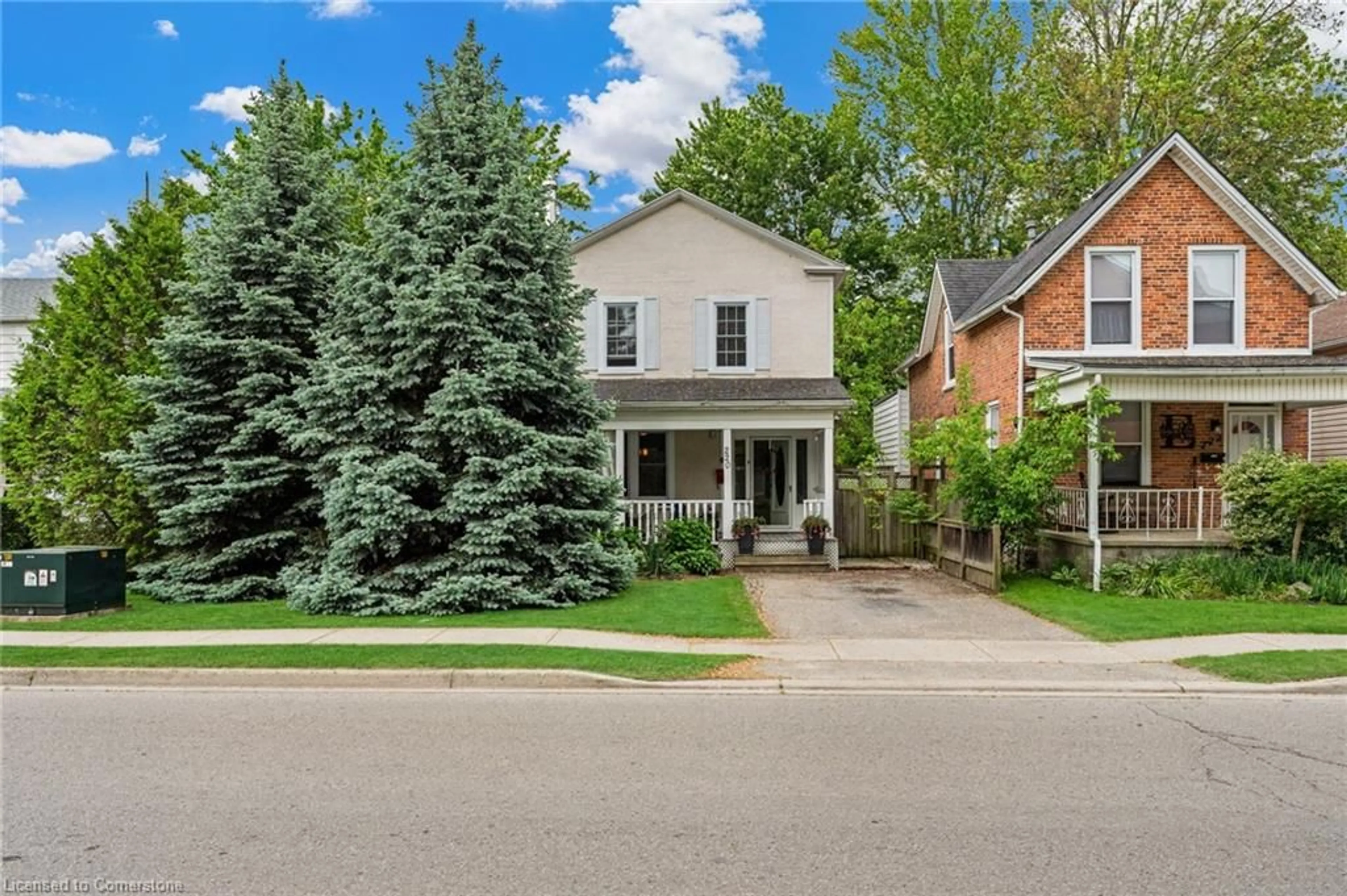 Home with brick exterior material, street for 220 Lock St, Dunnville Ontario N1A 1V2