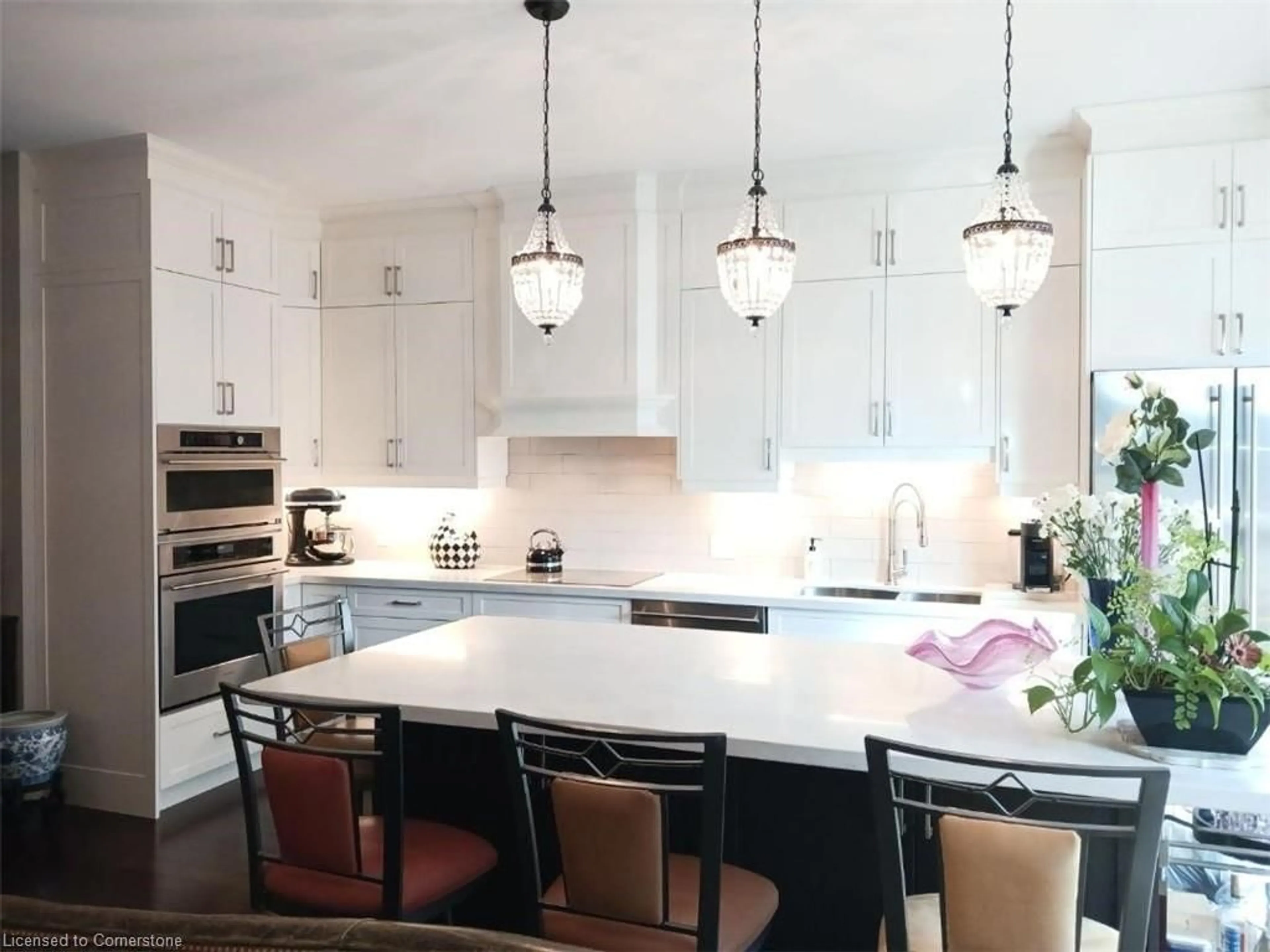 Contemporary kitchen, ceramic/tile floor for 112 King St #1109, Hamilton Ontario L8N 1A8