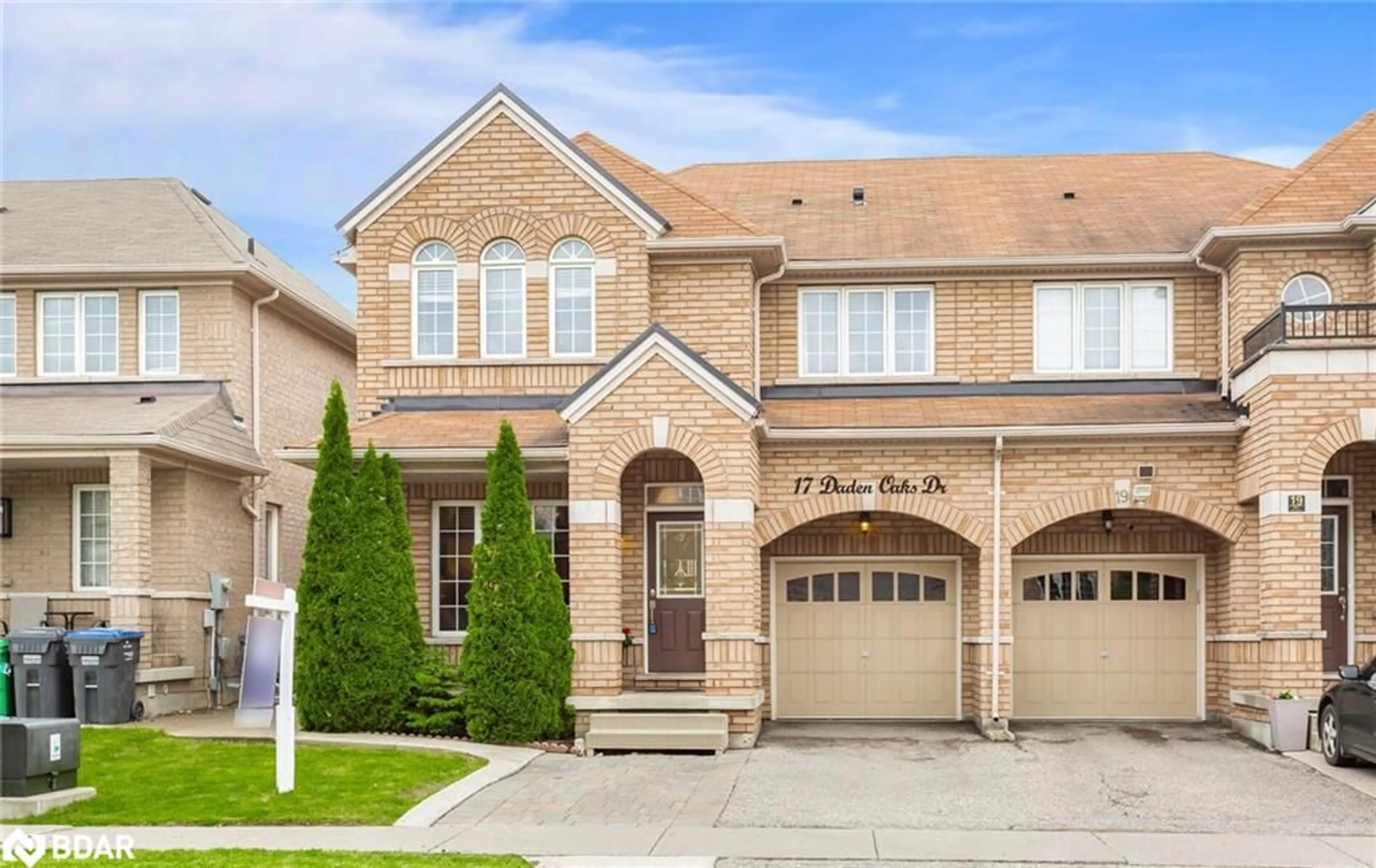 Home with brick exterior material, street for 17 Daden Oaks Drive Dr, Brampton Ontario L6P 3R7