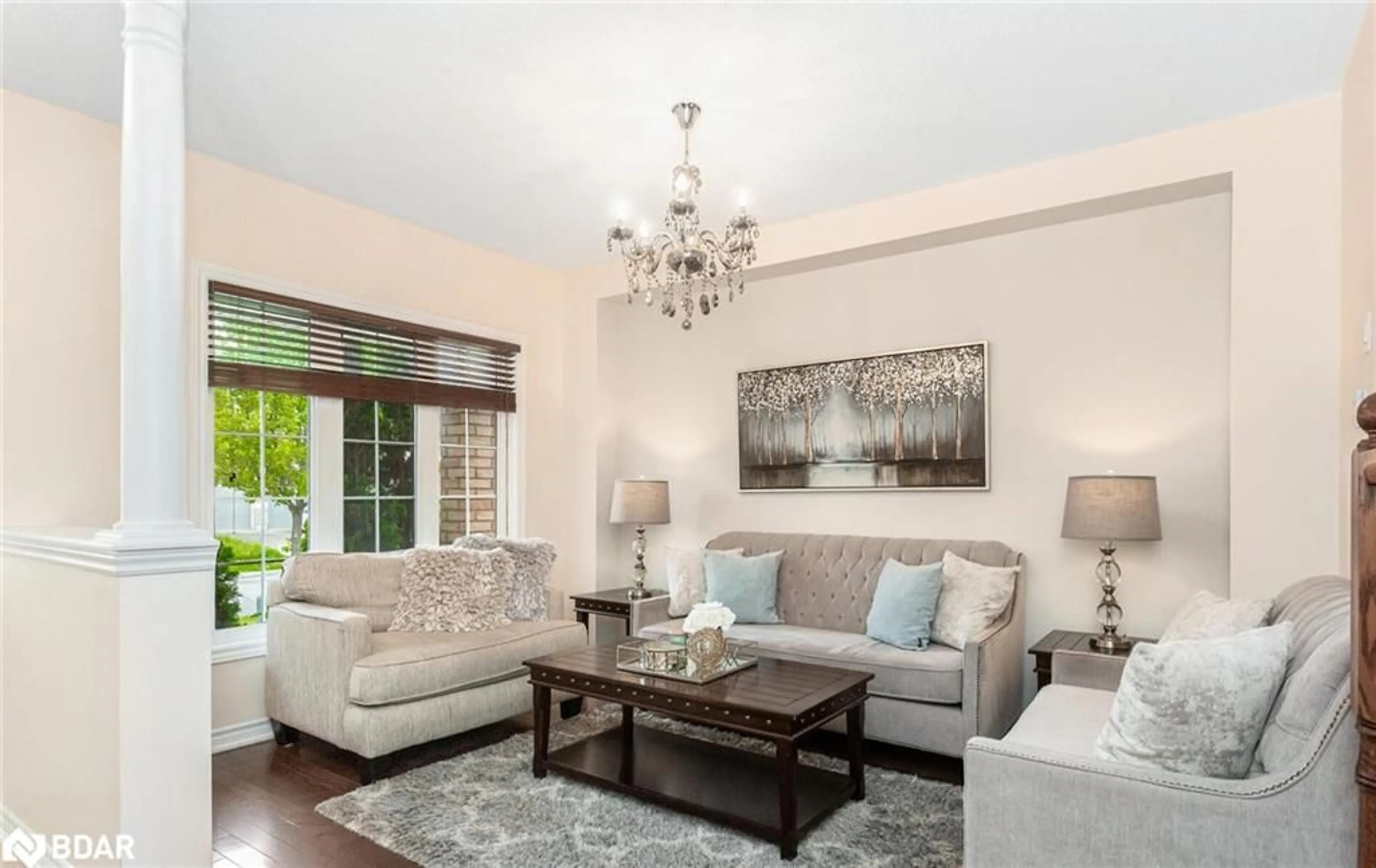 Living room with furniture, unknown for 17 Daden Oaks Drive Dr, Brampton Ontario L6P 3R7