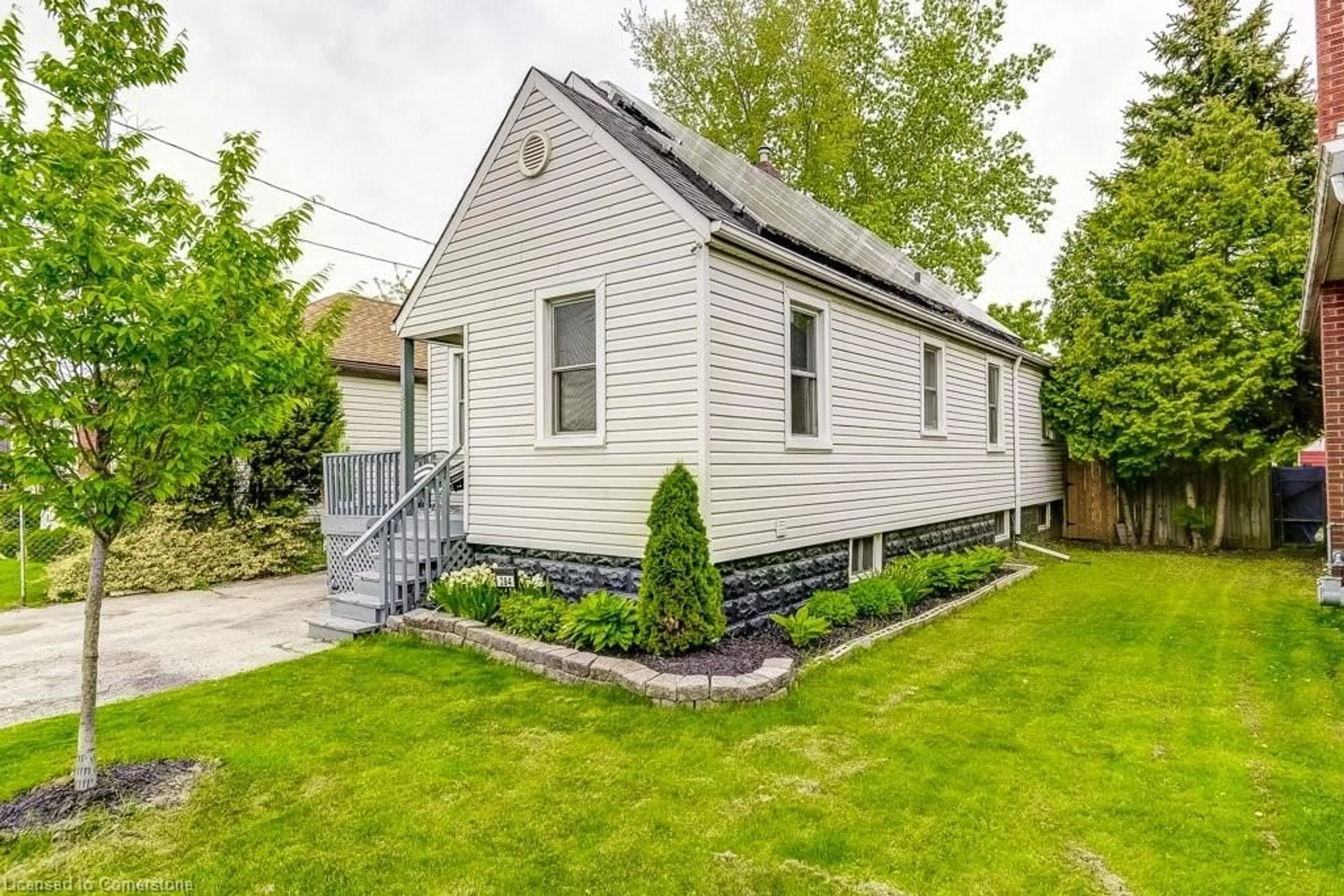Unknown for 284 Tolton Ave, Hamilton Ontario L8H 5P5