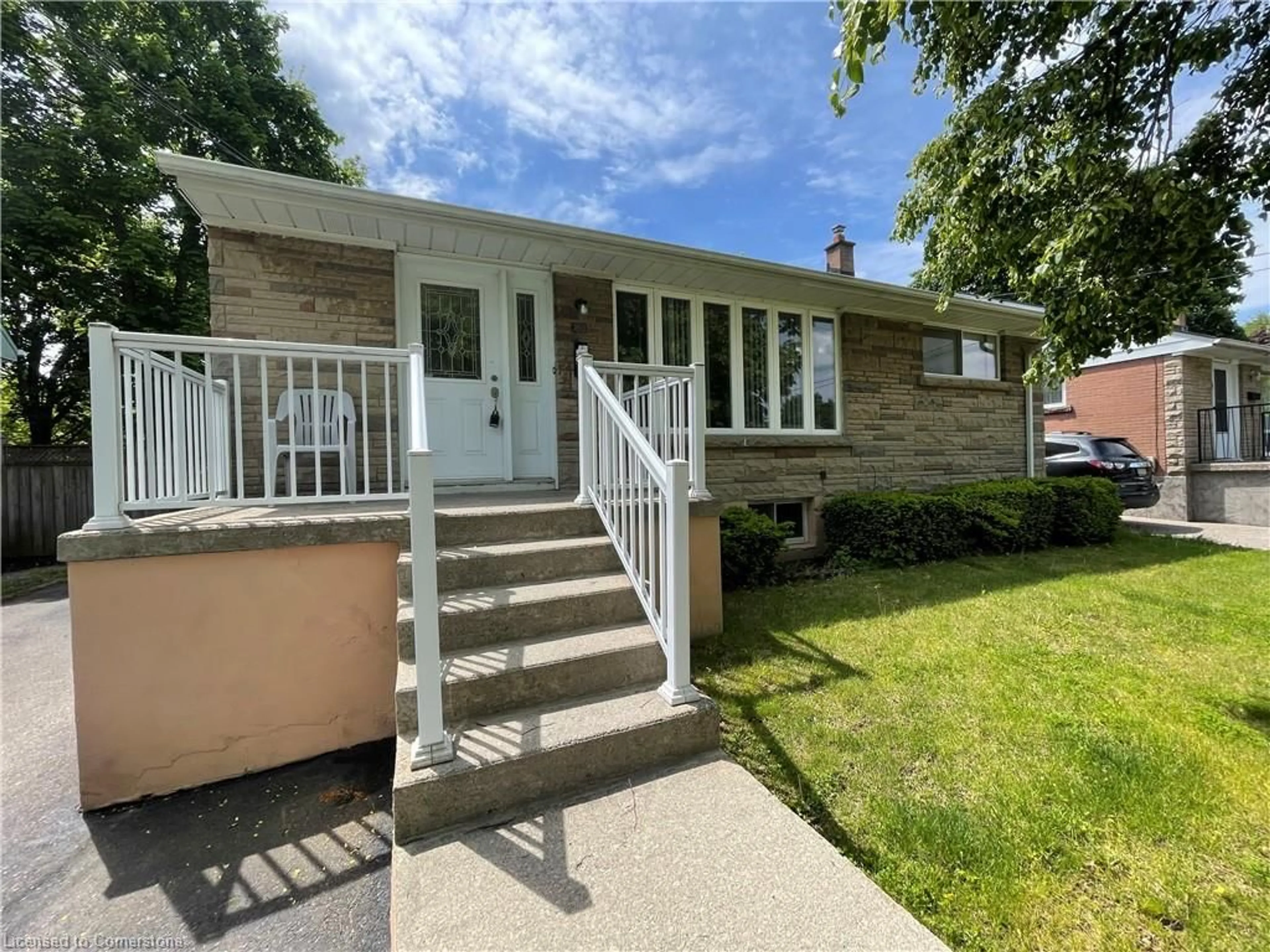 Home with vinyl exterior material, street for 349 Whitney Ave, Hamilton Ontario L8S 2H1