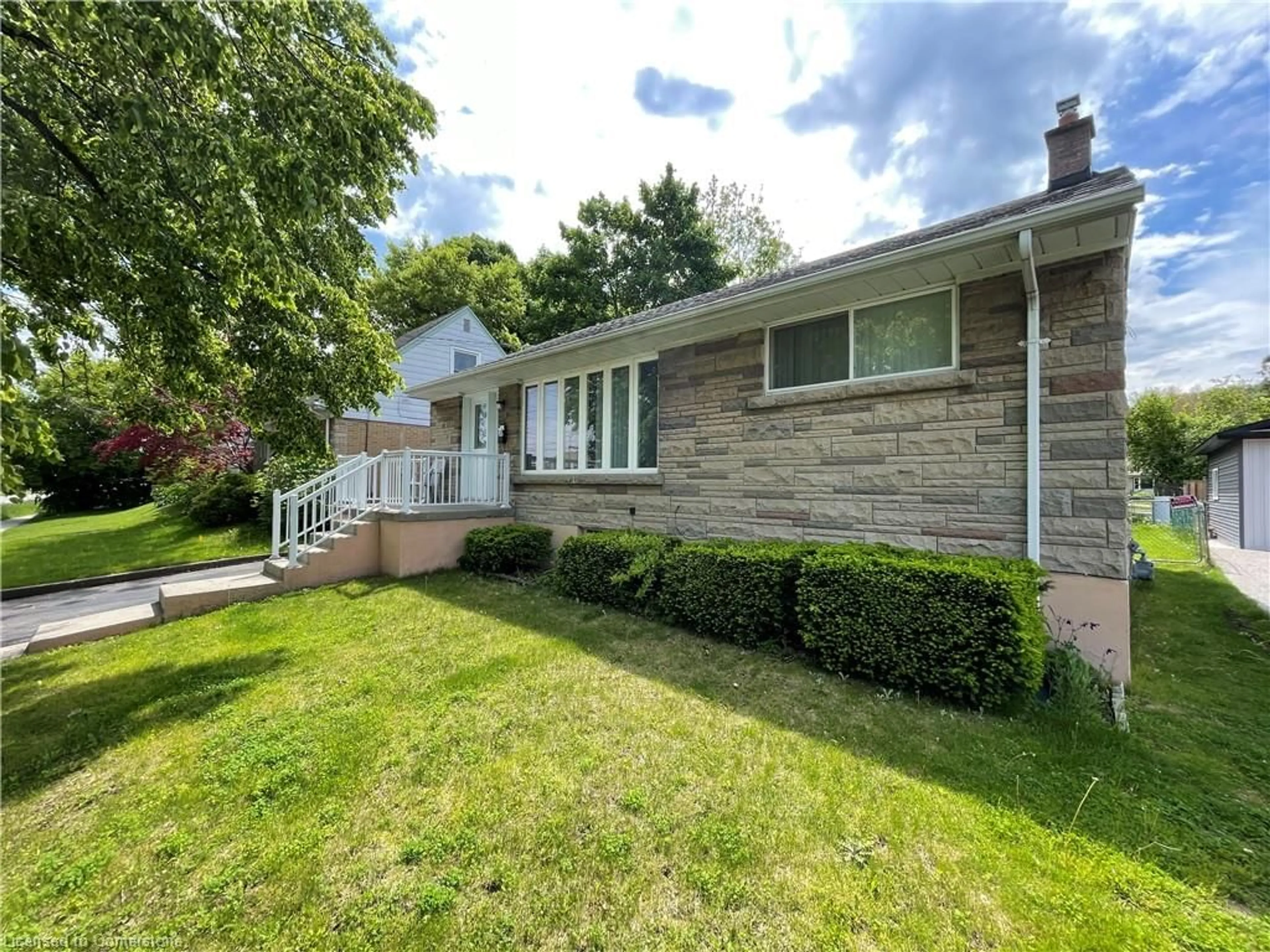 Unknown for 349 Whitney Ave, Hamilton Ontario L8S 2H1