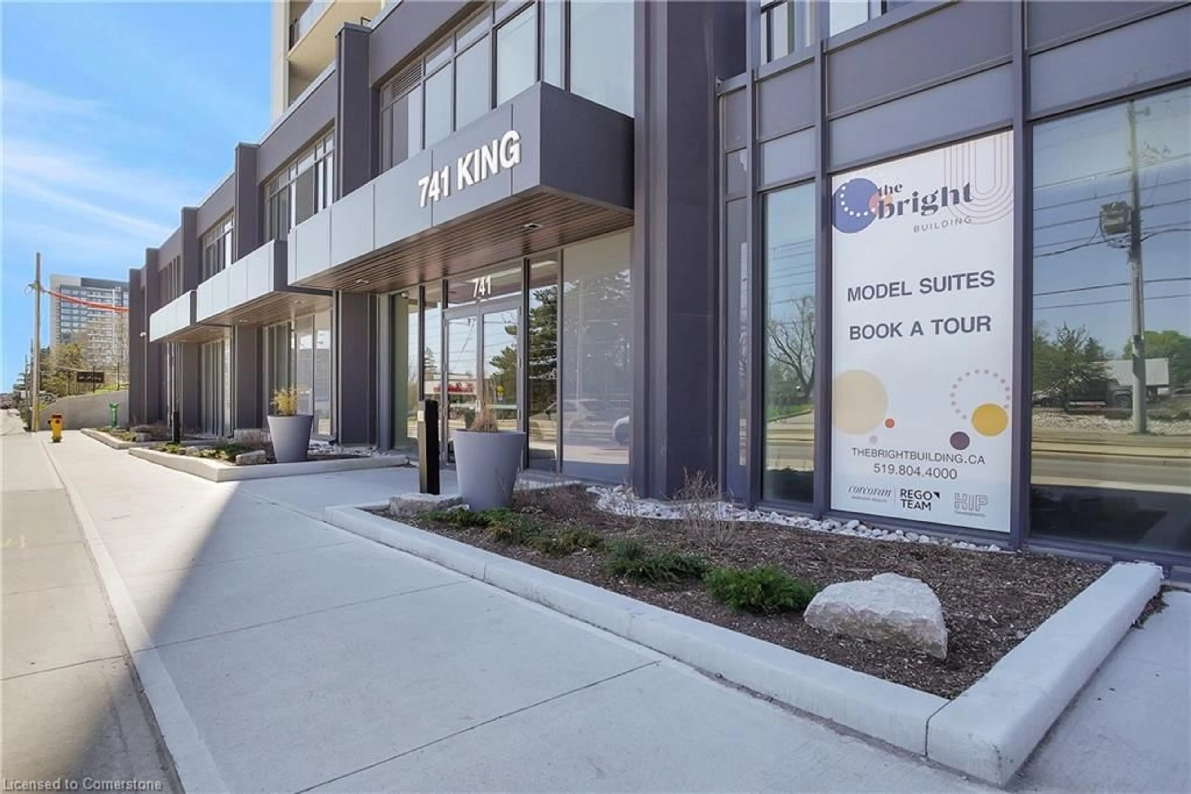Unknown for 741 King St #1704, Kitchener Ontario N2G 1E5