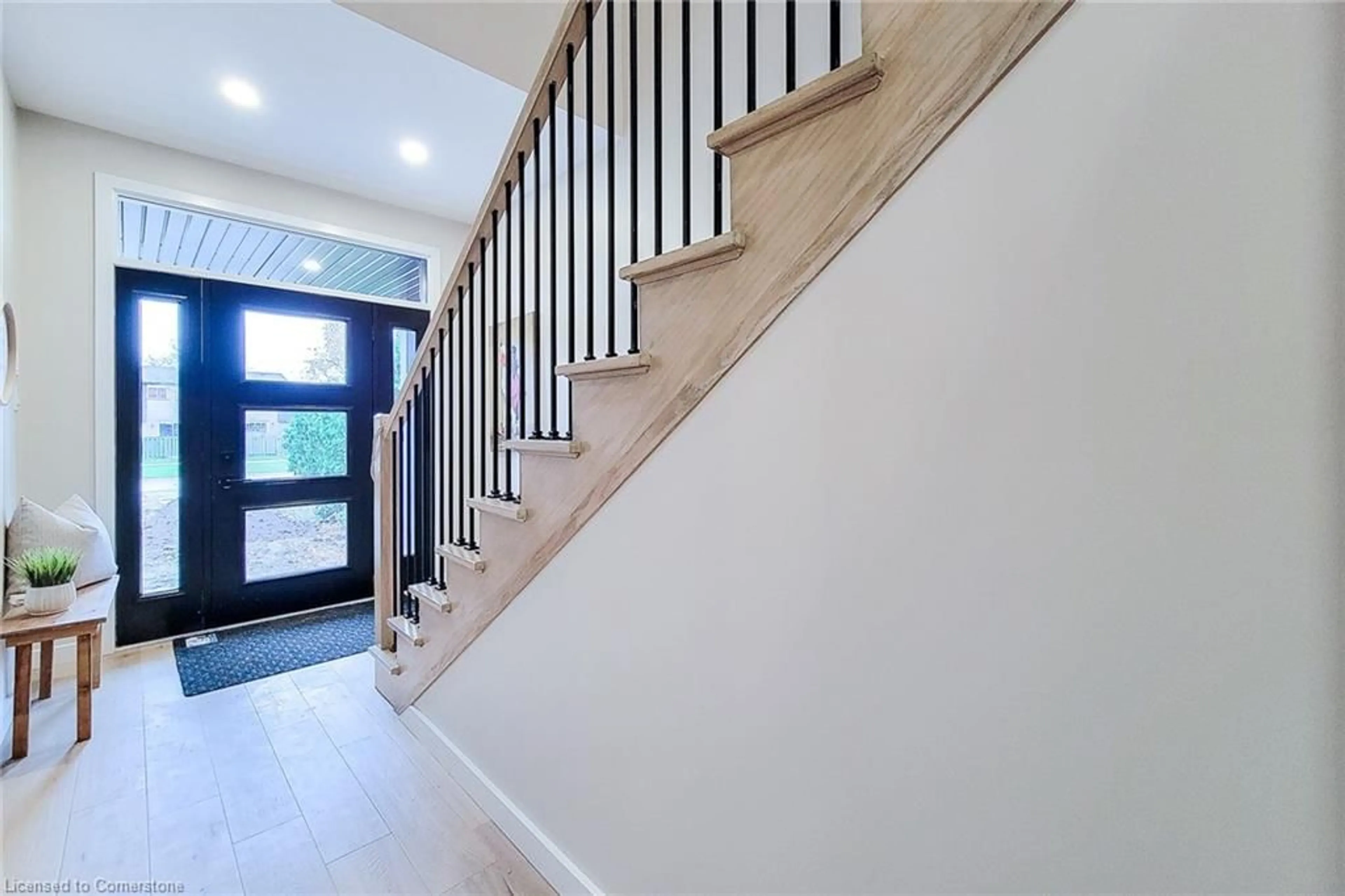 Stairs for 1440 Upper Gage Ave, Hamilton Ontario L8W 1E7