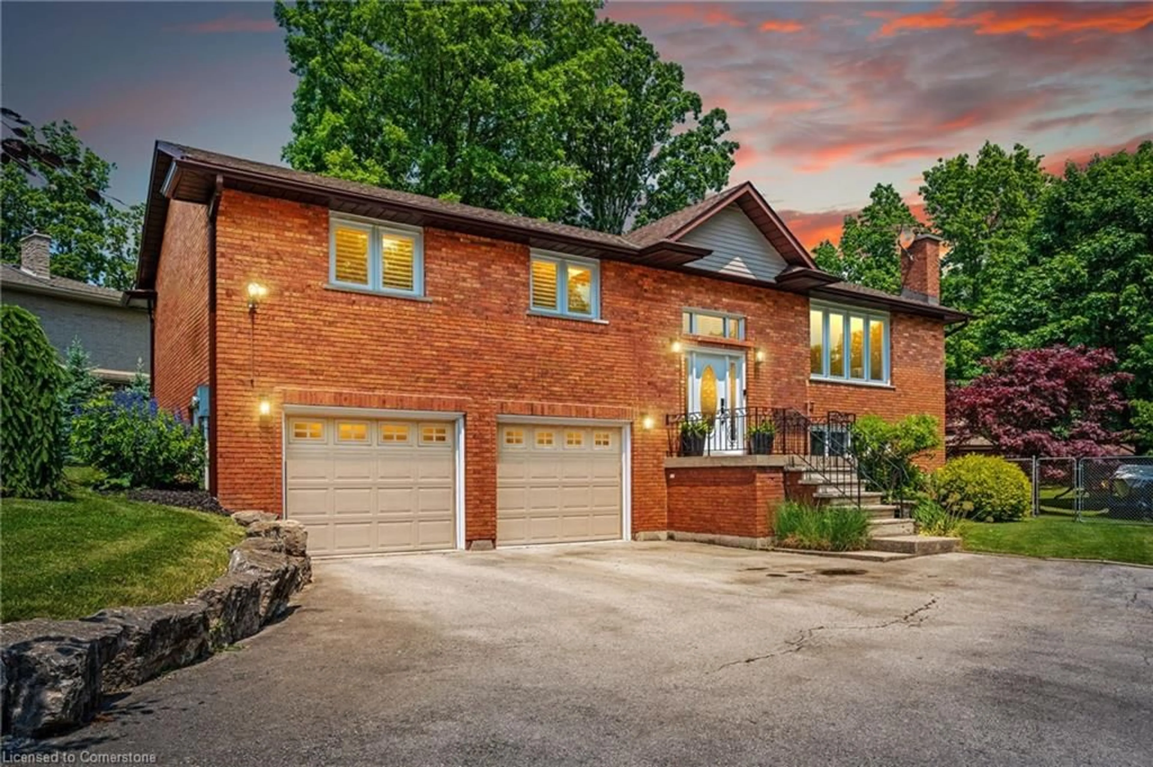 Home with brick exterior material, street for 5126 Chippewa Rd, Glanbrook Ontario L0R 1W0
