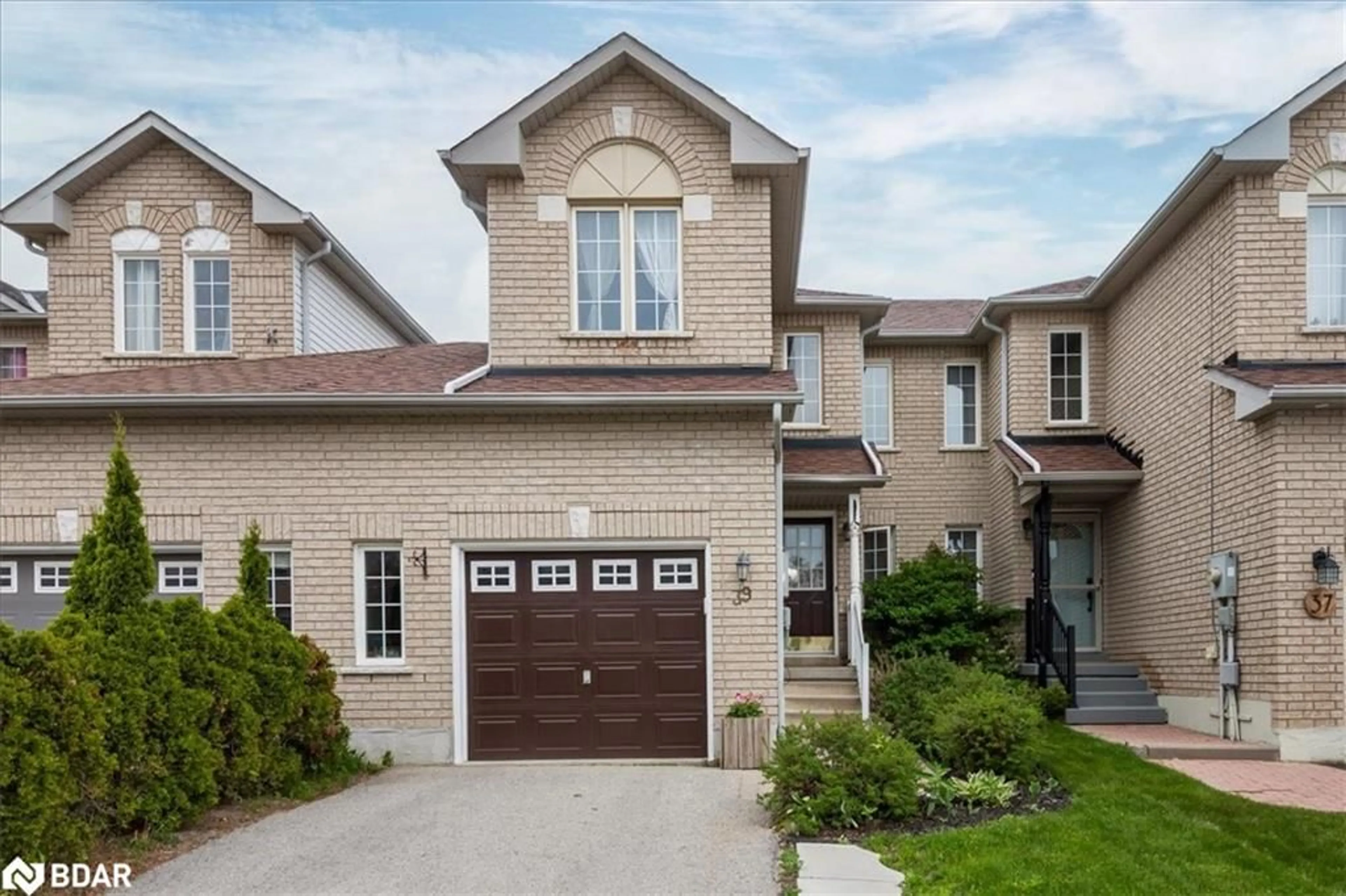 Home with brick exterior material, street for 39 Coleman Dr, Barrie Ontario L4N 0R6