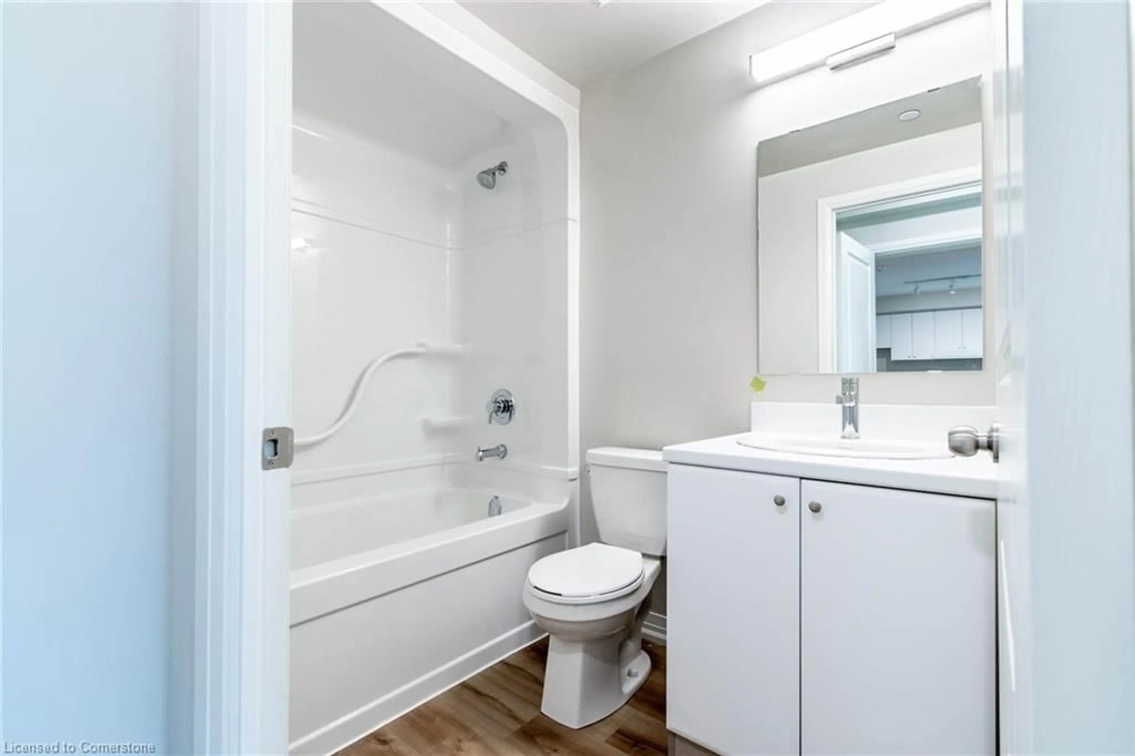 Standard bathroom, unknown for 50 Herrick Ave #336, St. Catharines Ontario L2P 0G3