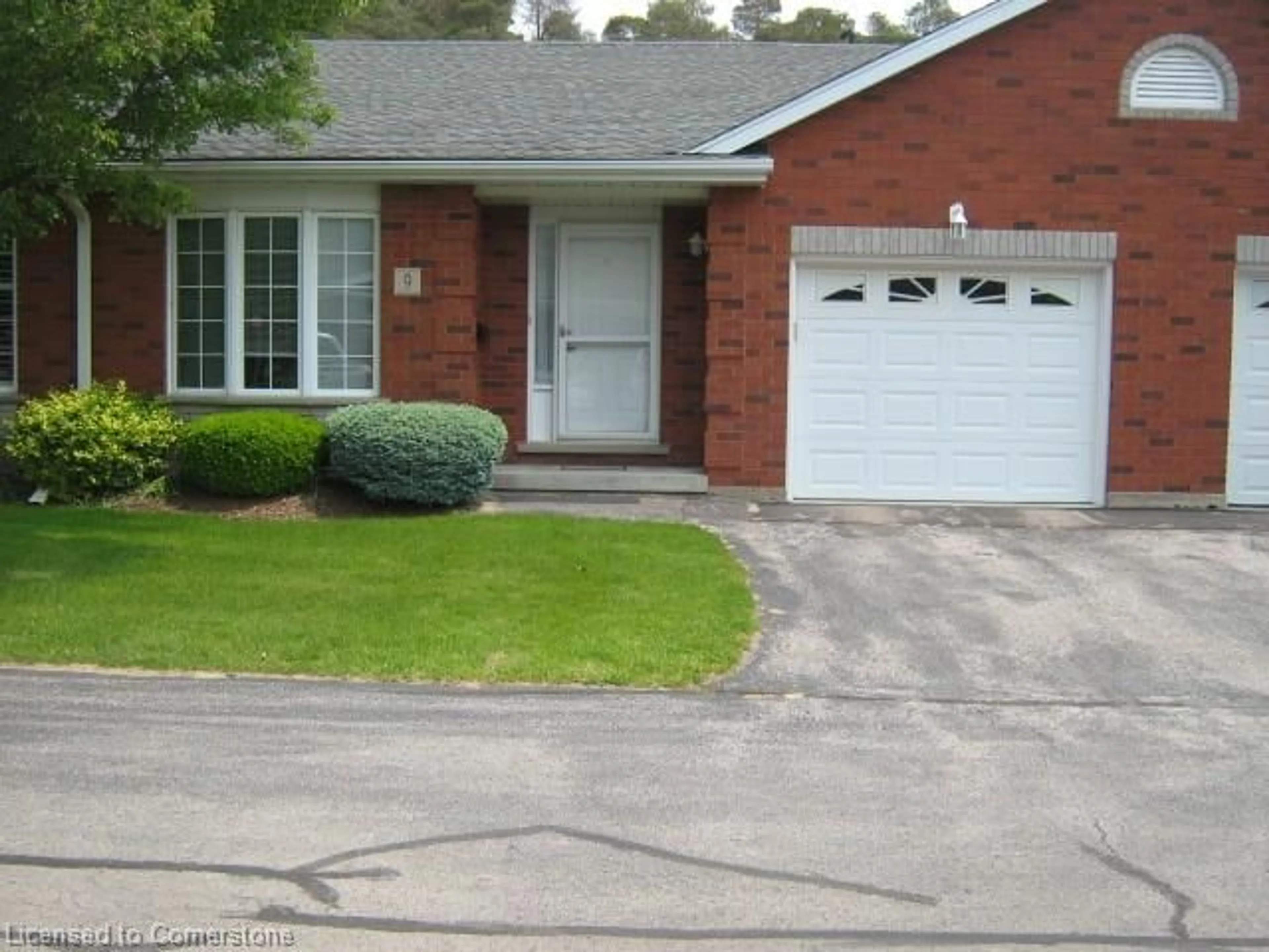 Home with brick exterior material, street for 175 Victoria St #9, Simcoe Ontario N3Y 5L8