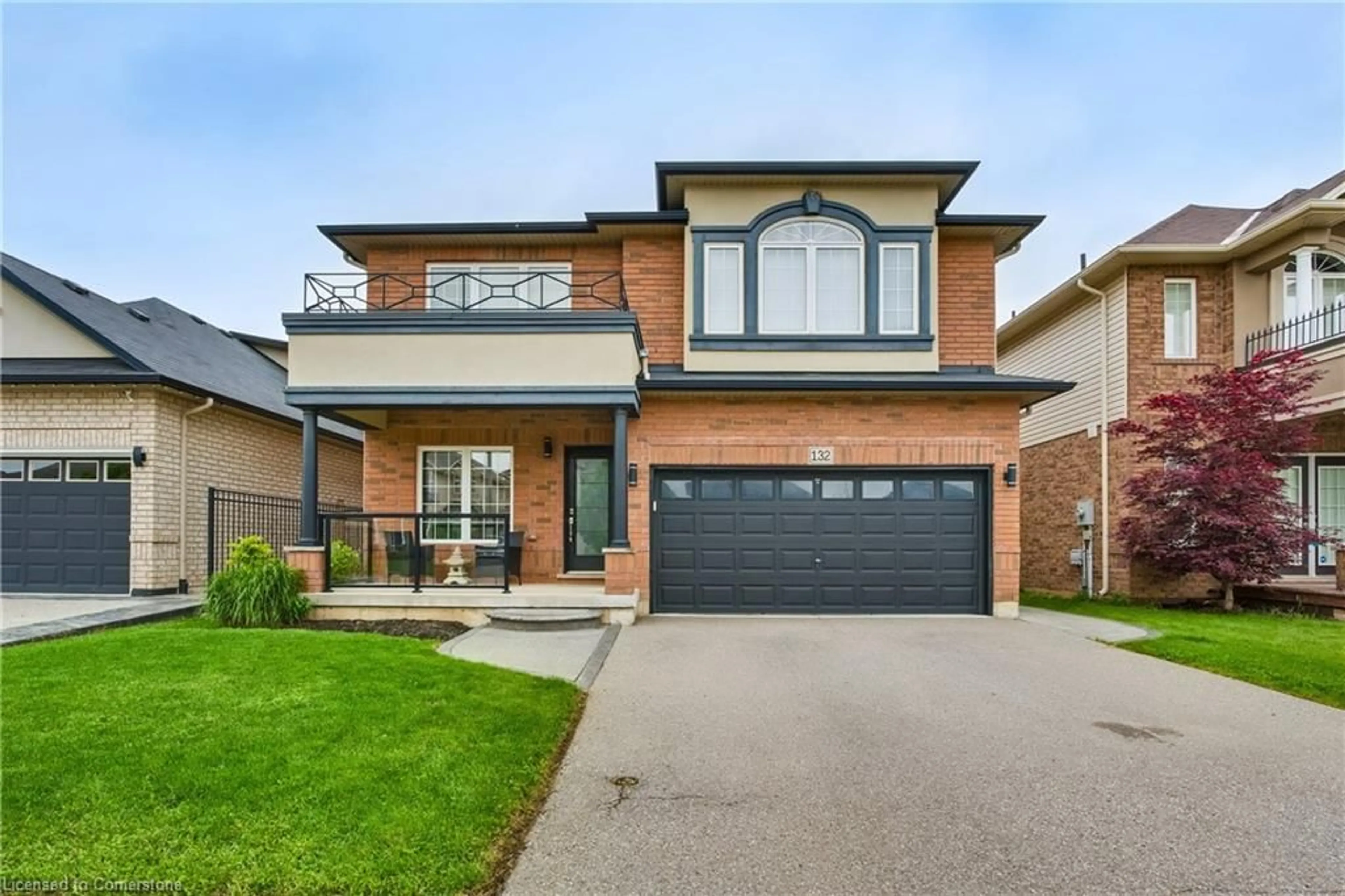 Home with brick exterior material, street for 132 Lampman Dr, Grimsby Ontario L8W 4A2