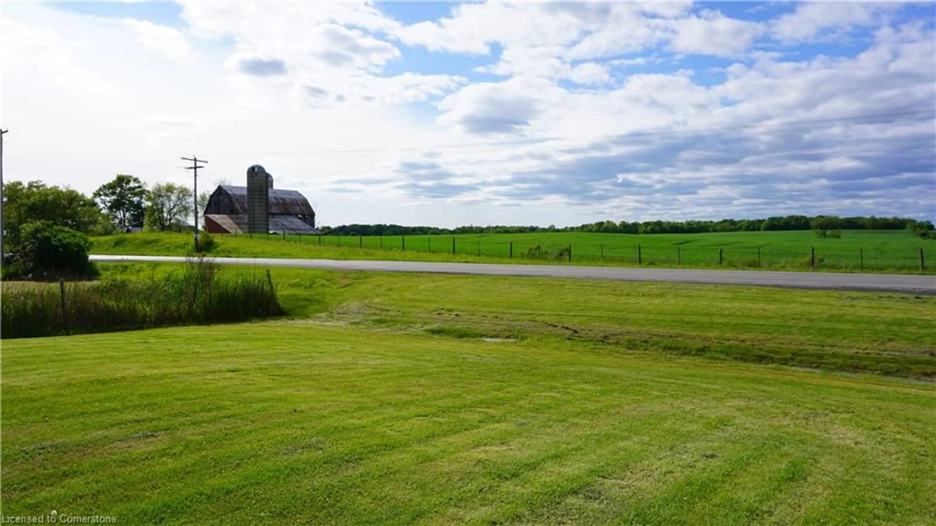 A pic from outside/outdoor area/front of a property/back of a property/a pic from drone, unknown for 3088 Haldimand 9 Rd, York Ontario N0A 1R0