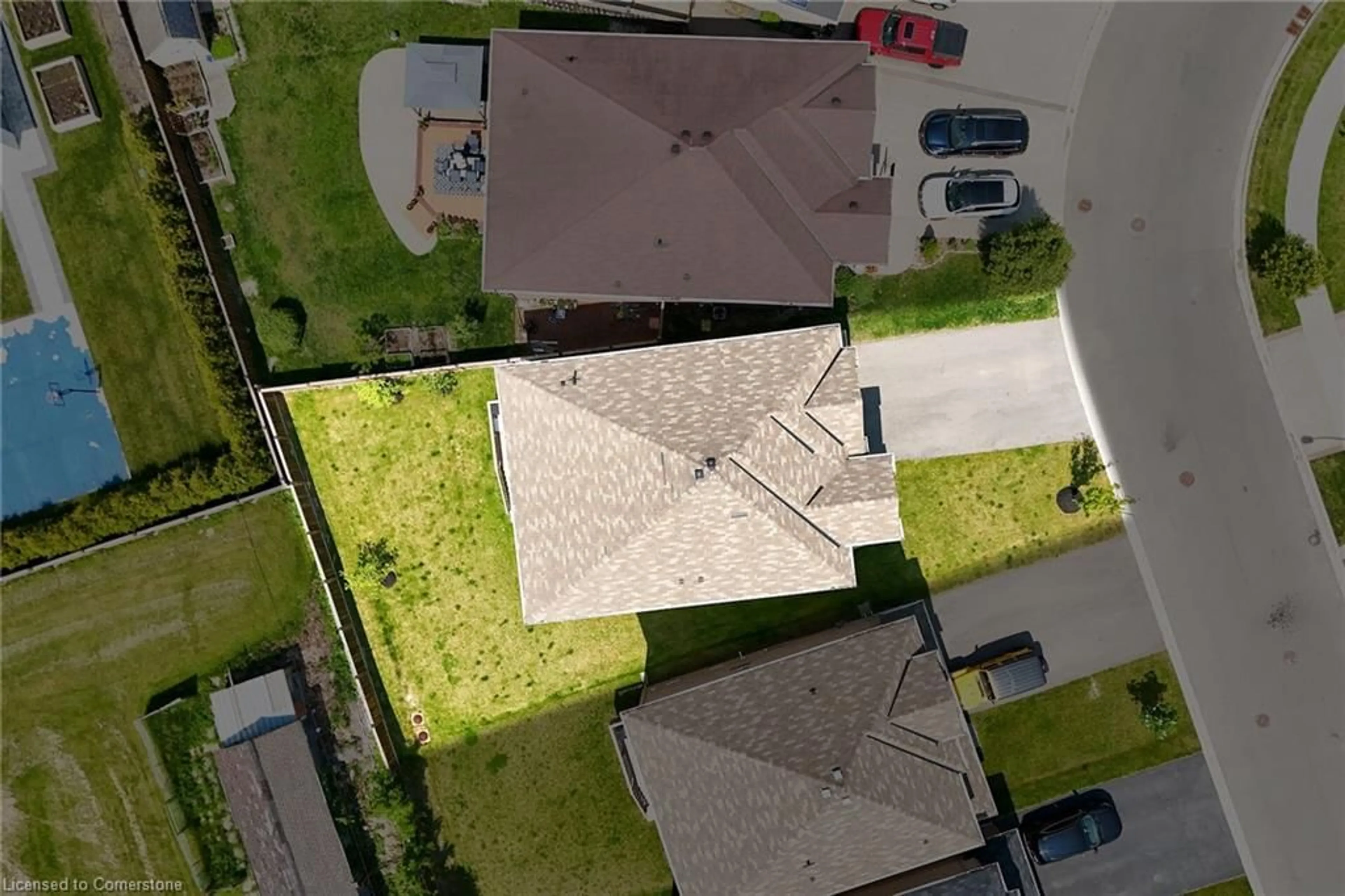 A pic from outside/outdoor area/front of a property/back of a property/a pic from drone, street for 56 Bellroyal Cres, Stoney Creek Ontario L8J 1P1