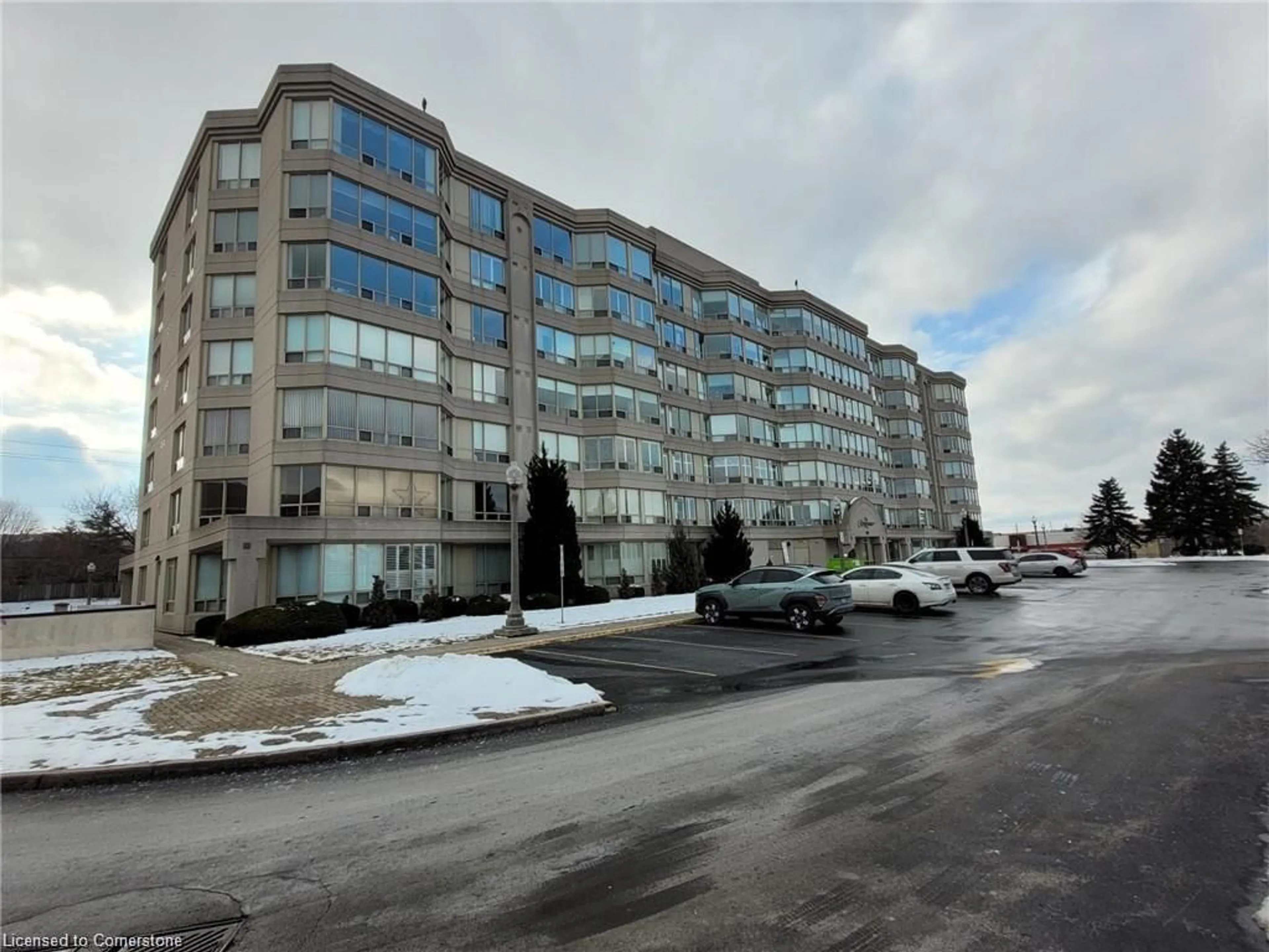 Unknown for 495 Highway 8 #702, Hamilton Ontario L8G 5E1