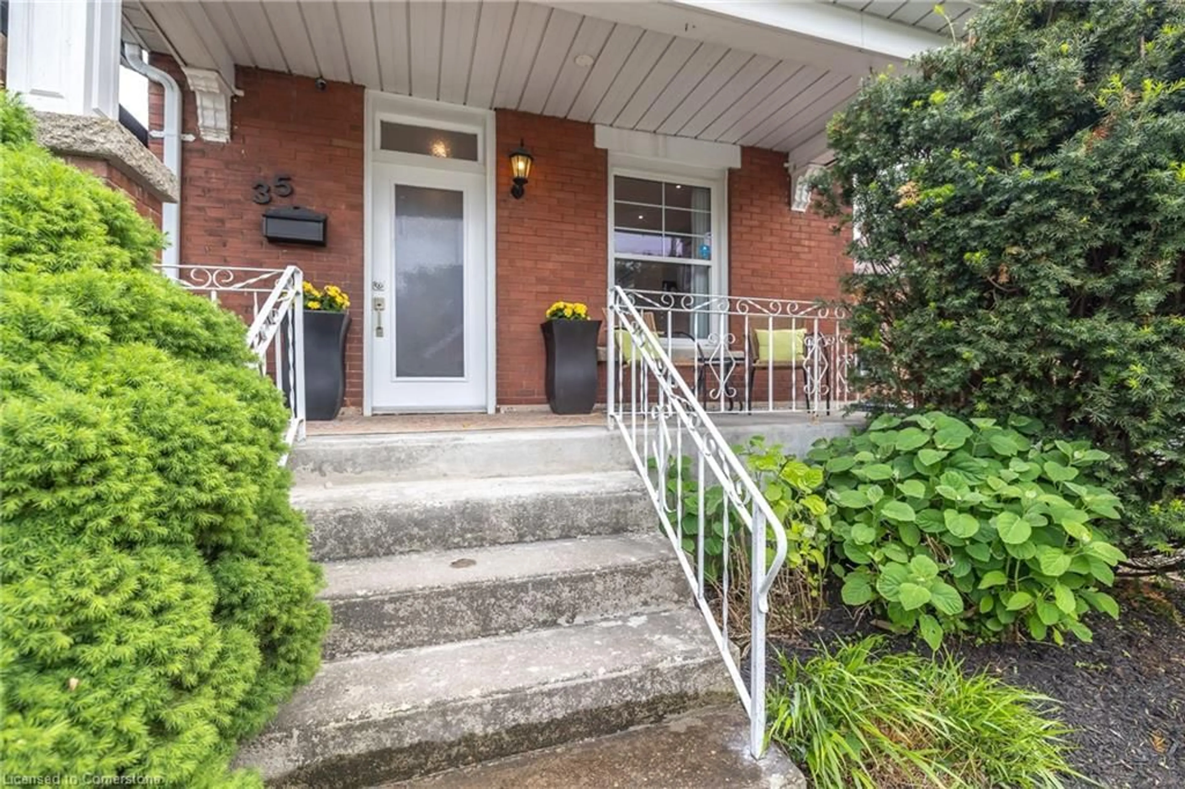 Unknown for 35 Harris St, Guelph Ontario N1E 5S9