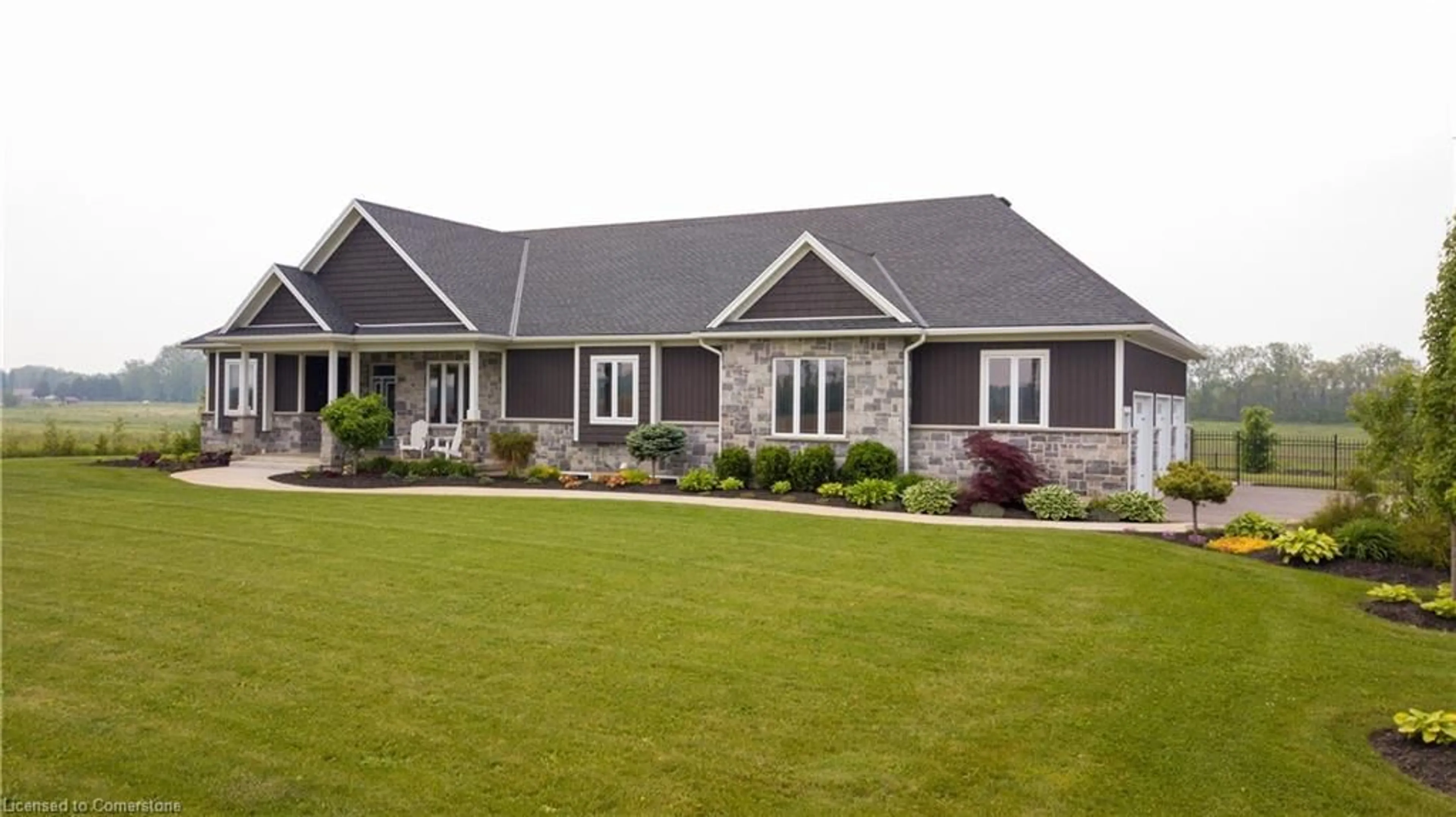 Home with vinyl exterior material, building for 119 Snively Lane, Waterford Ontario N0E 1Y0