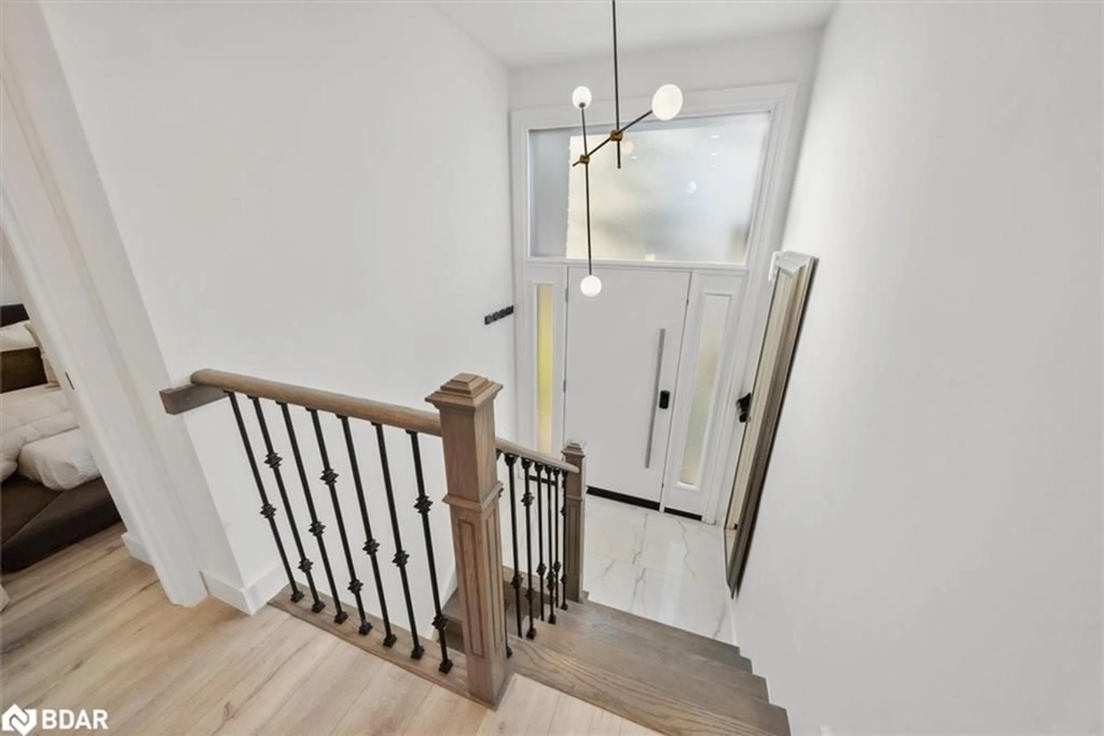 Stairs for 232 Currey Cres, Newmarket Ontario L3Y 5M9