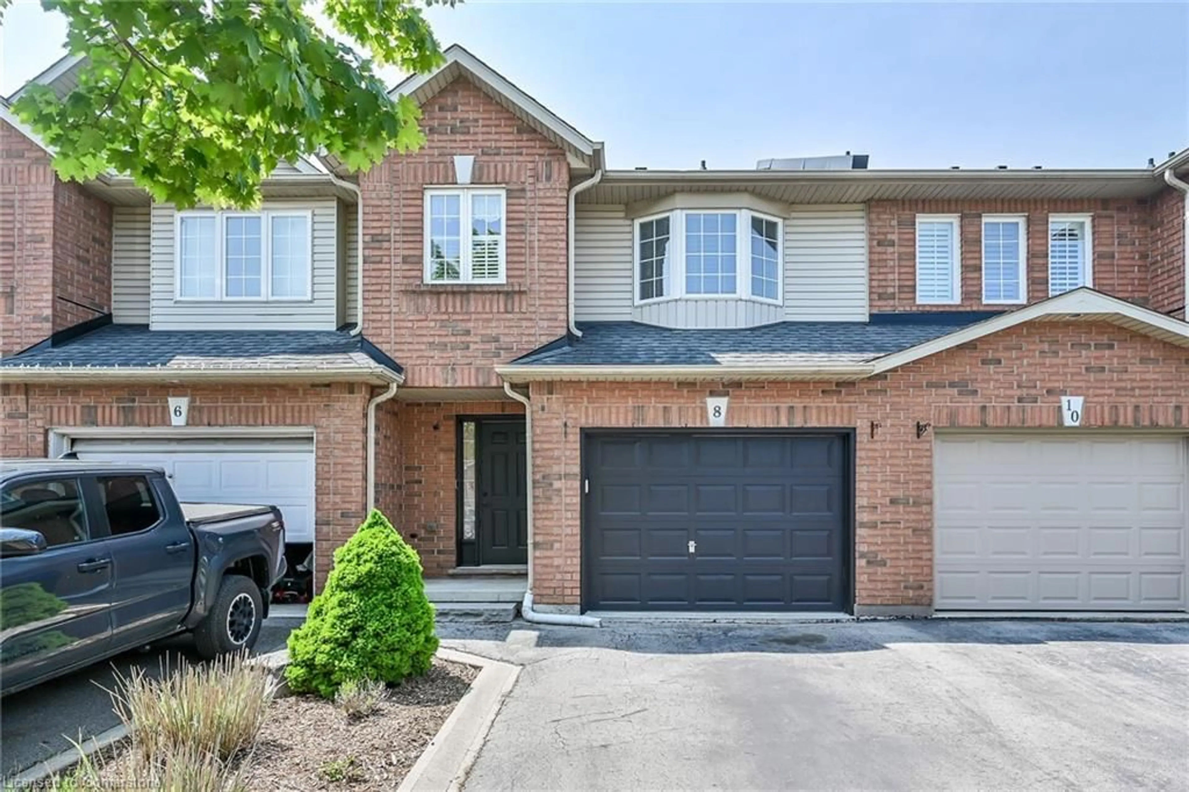 Home with brick exterior material, street for 8 Fairhaven Dr, Stoney Creek Ontario L8J 3X7