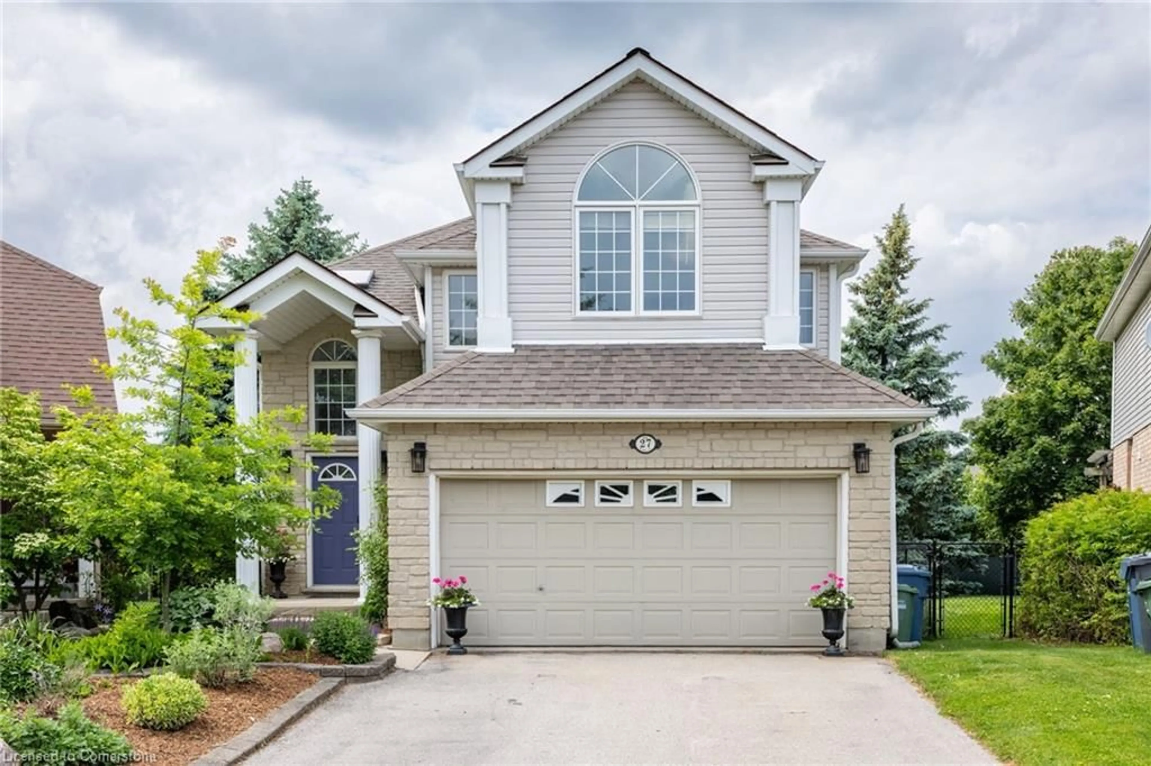 Home with vinyl exterior material, street for 27 Burke Cres, Guelph Ontario N1L 1J2