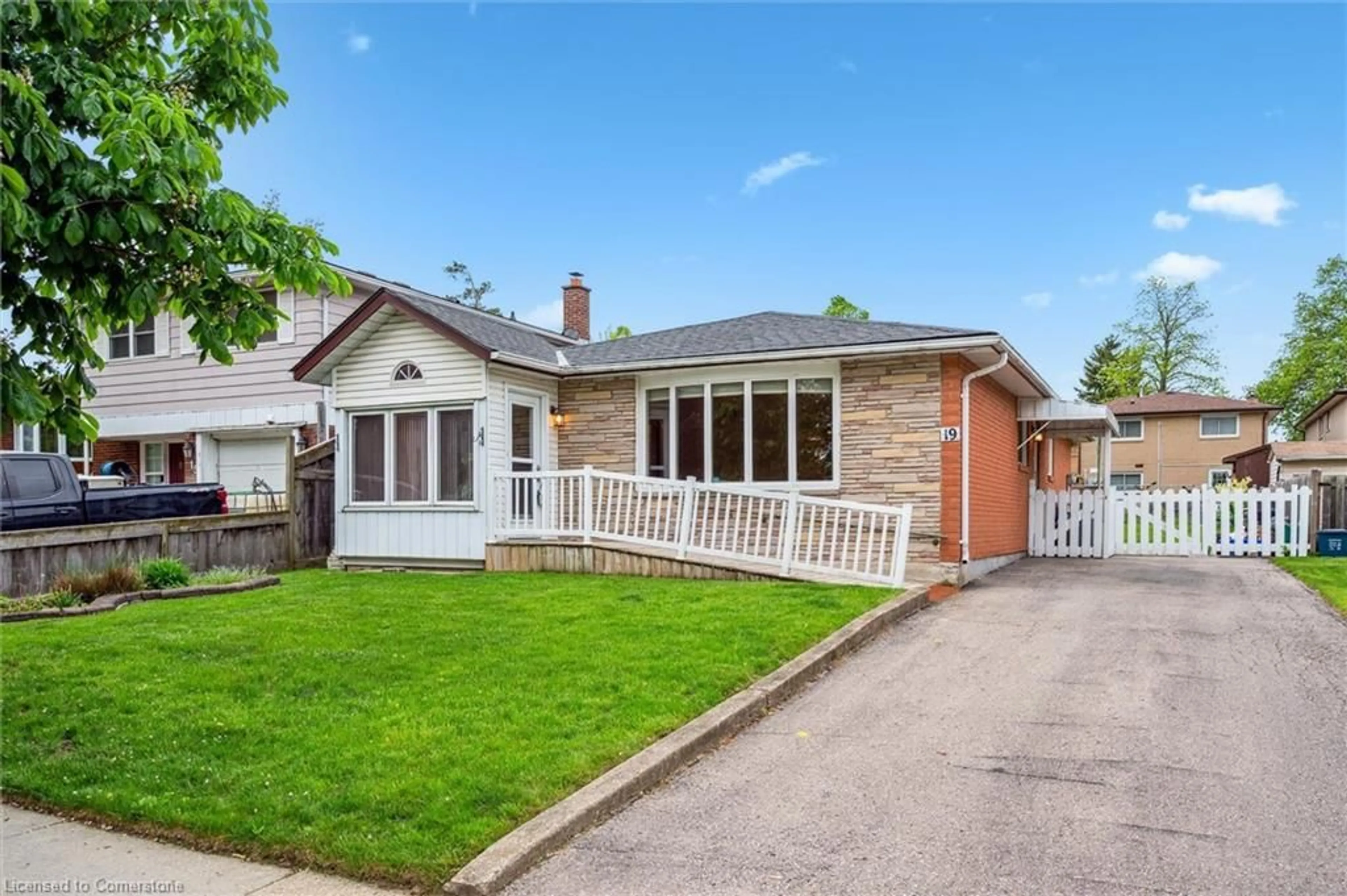 Home with brick exterior material, street for 19 Markwood Dr, Kitchener Ontario N2M 2H3