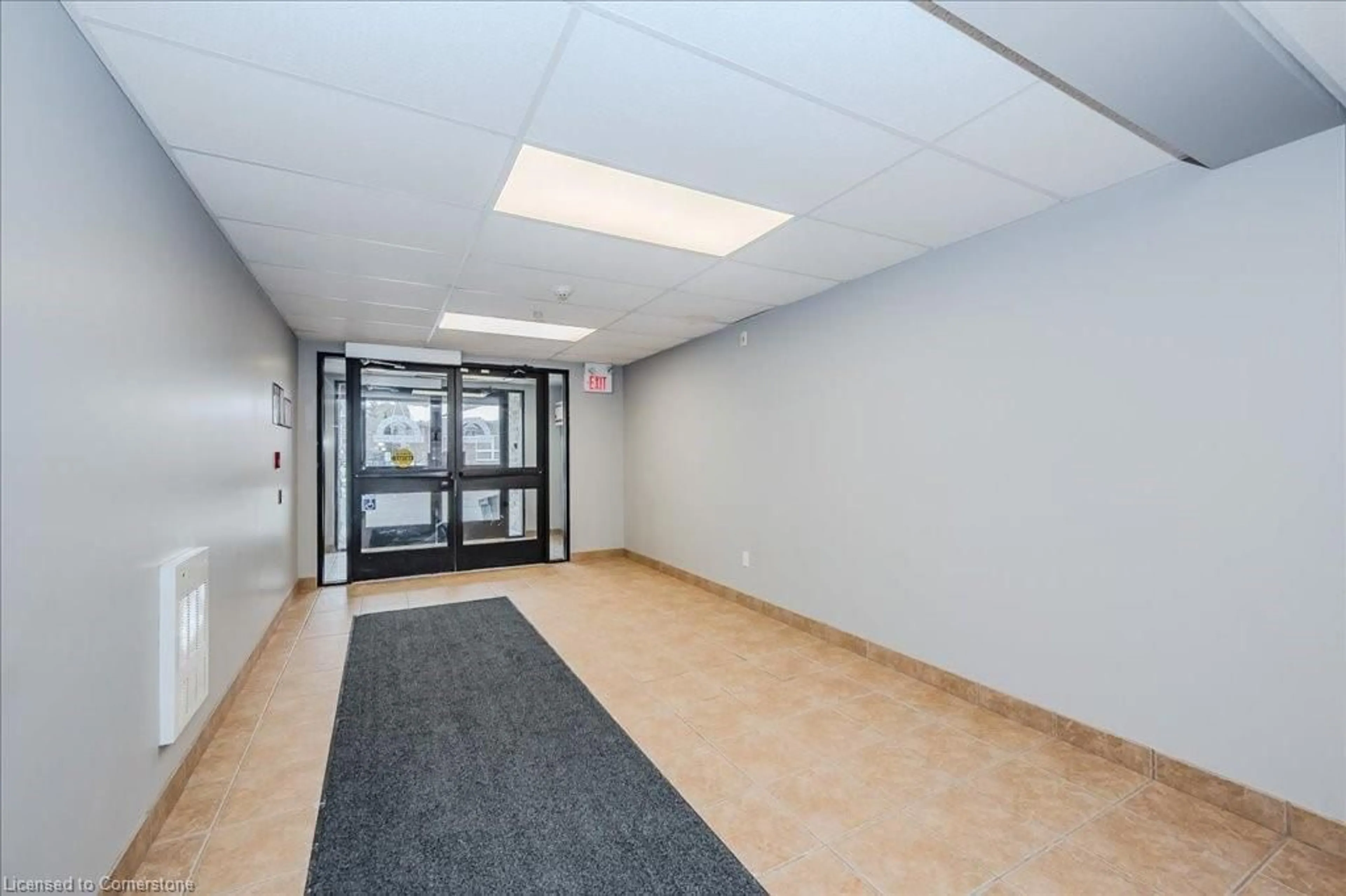 Indoor foyer for 41 Goodwin Dr #202, Guelph Ontario N1L 0E7