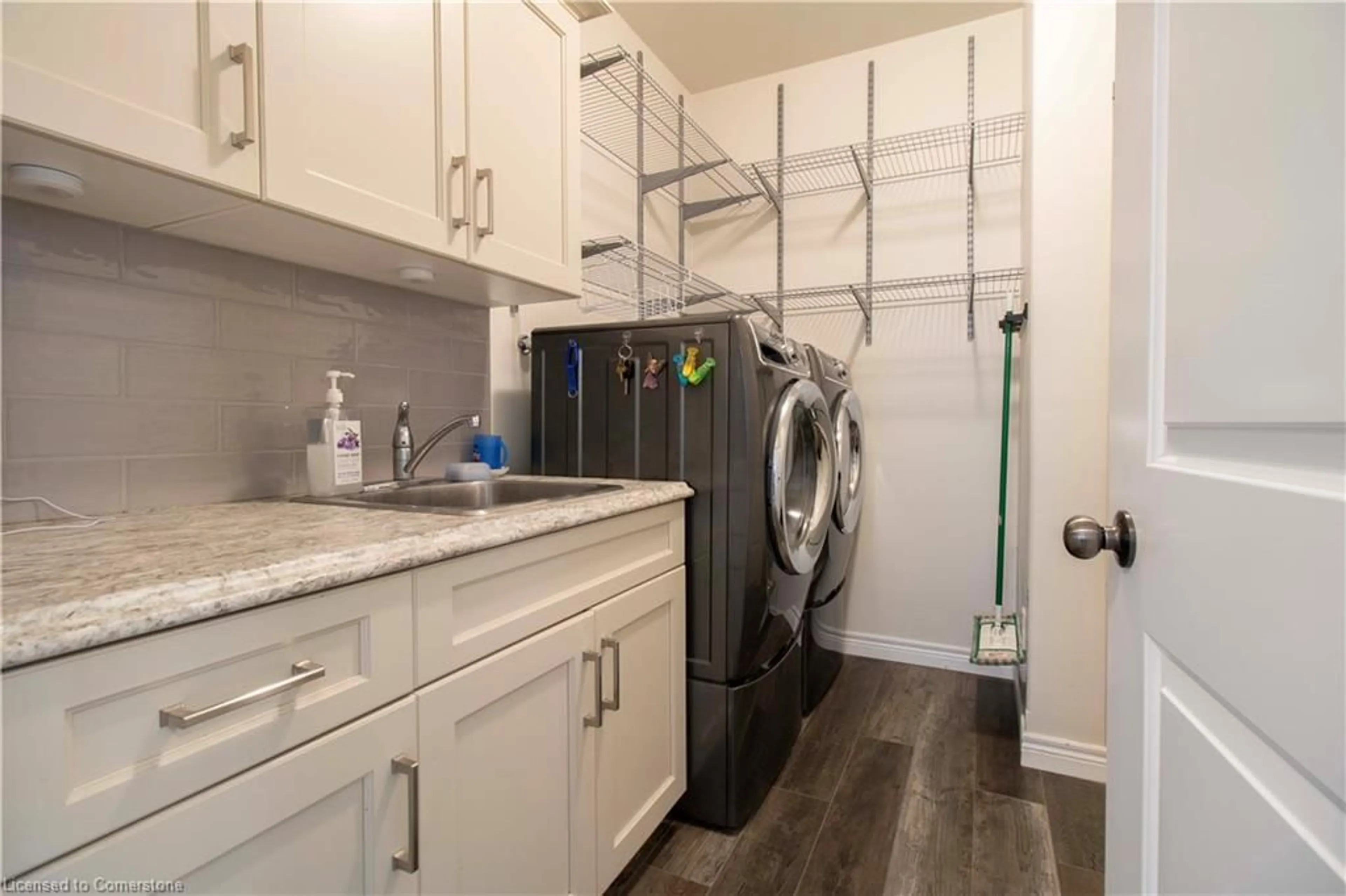 Laundry room for 31 Sycamore Dr, Port Dover Ontario N0A 1N6