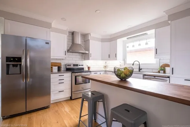 Additional property image - 94 Adis Ave