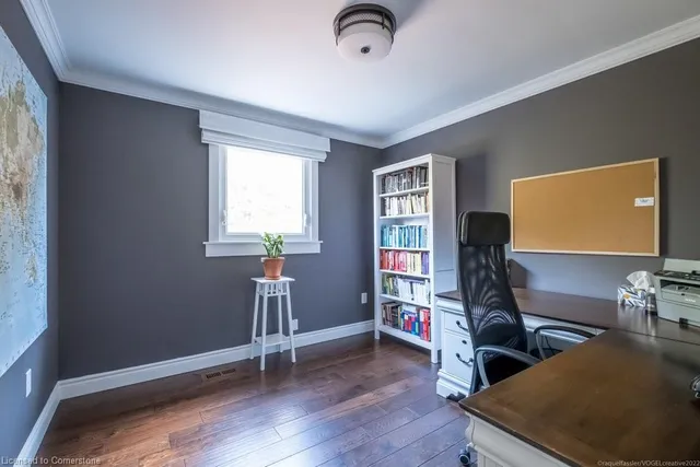 Additional property image - 94 Adis Ave